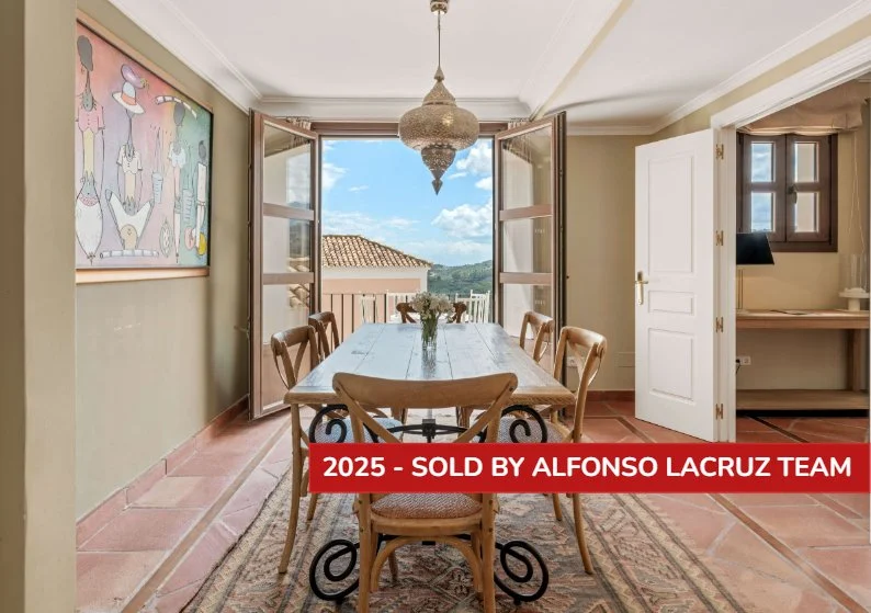 CASA CLEMENTINE | TOWNHOUSE