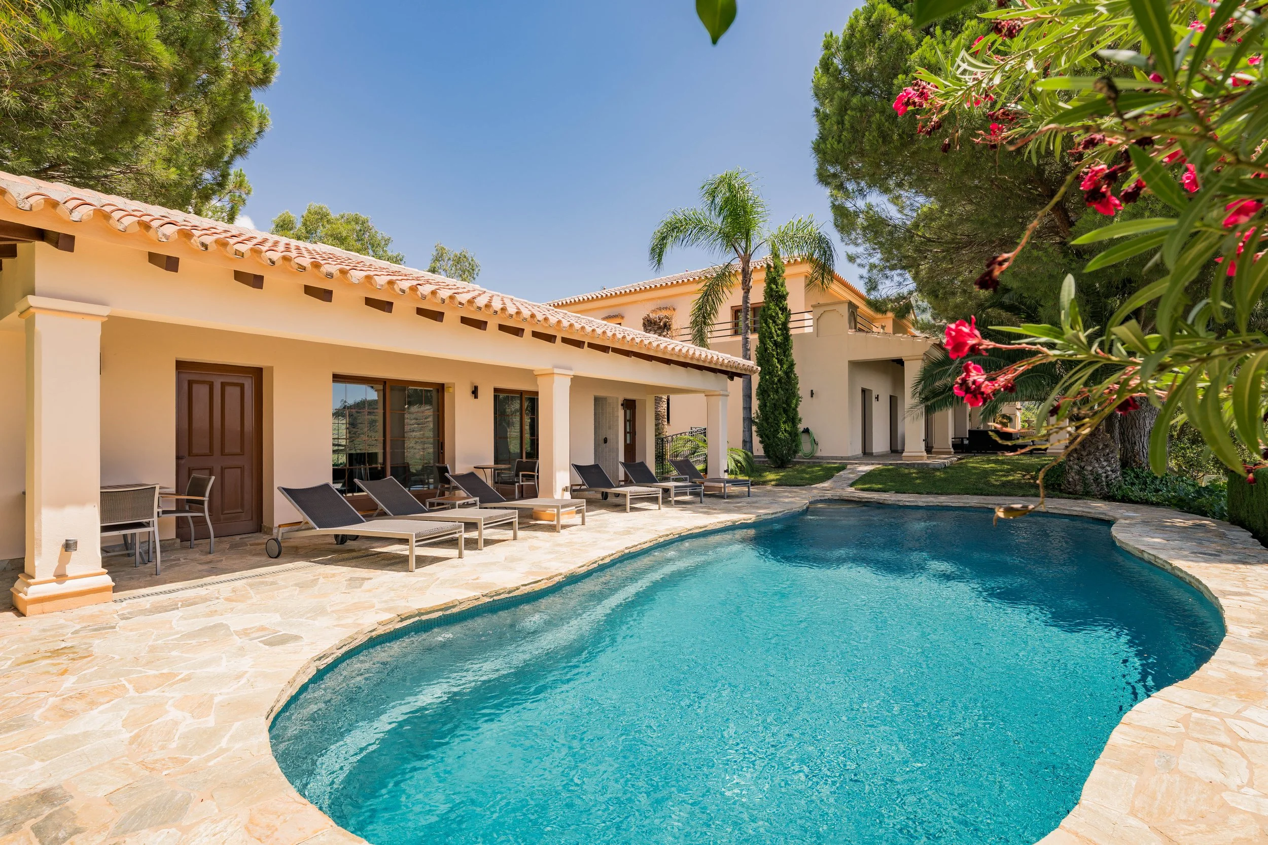 Finca con piscina en Ojén