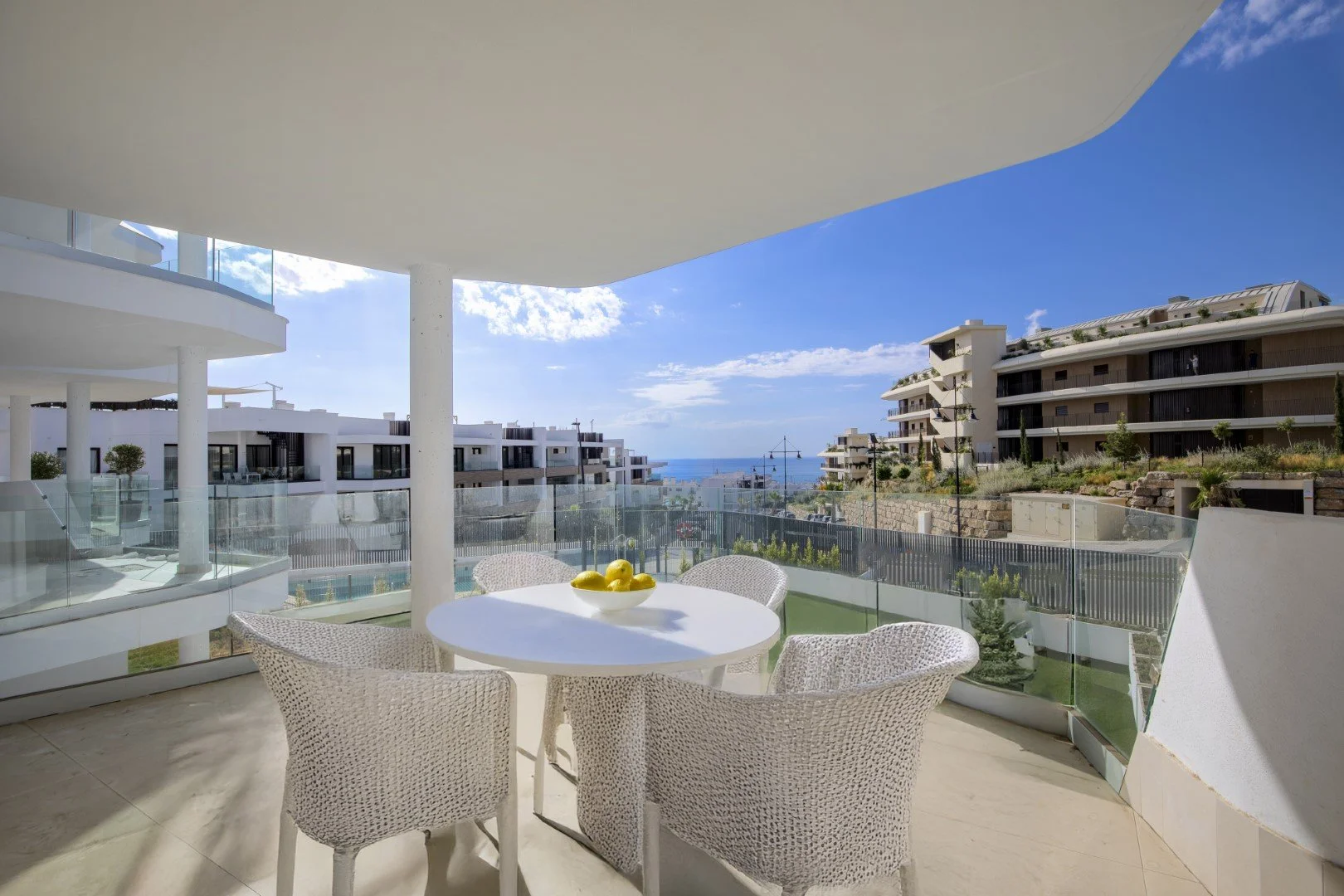 LAS LOMAS DEL HIGUERON II  |  APARTMENT 