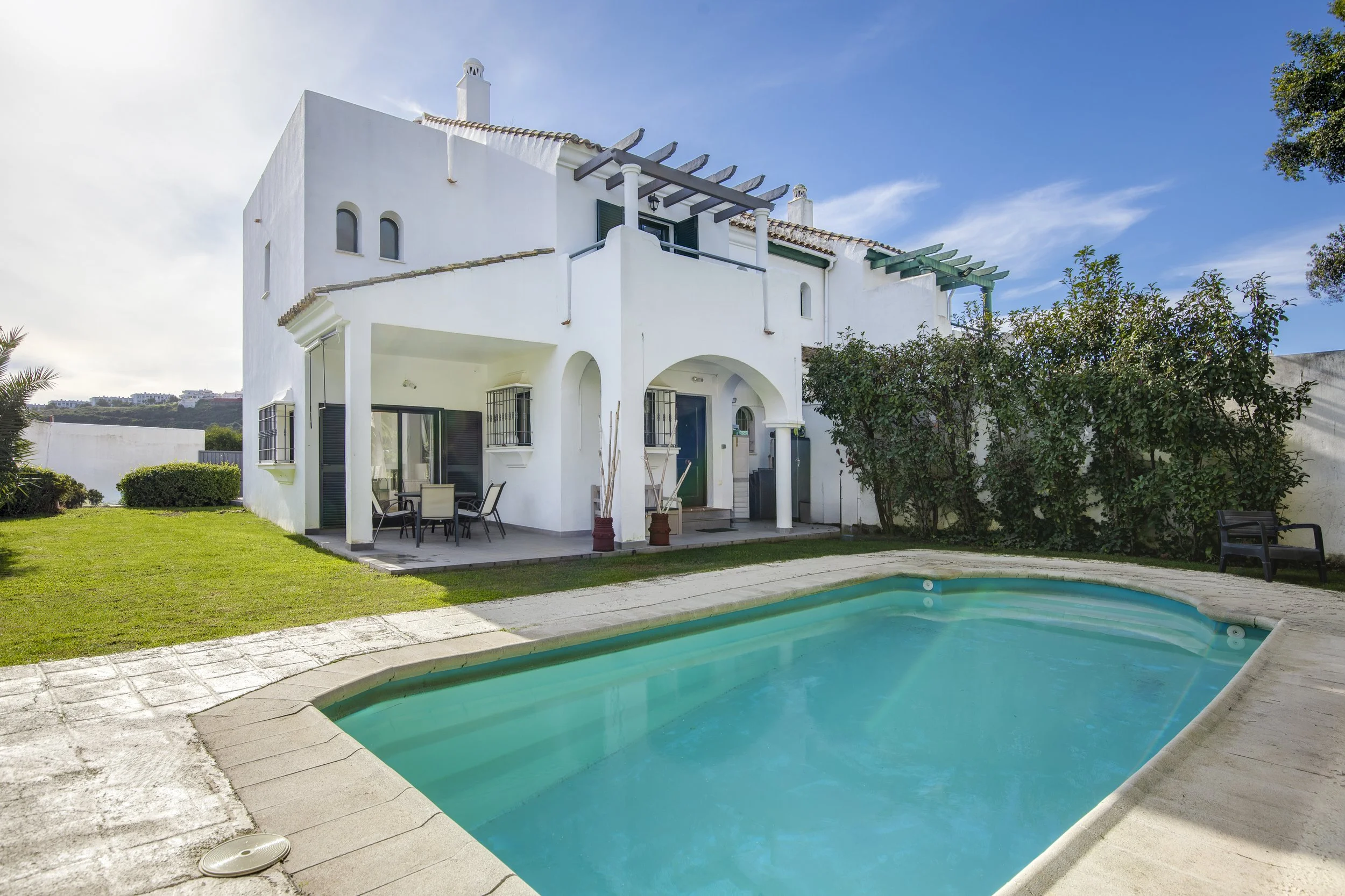 VILLA BALI | MANILVA