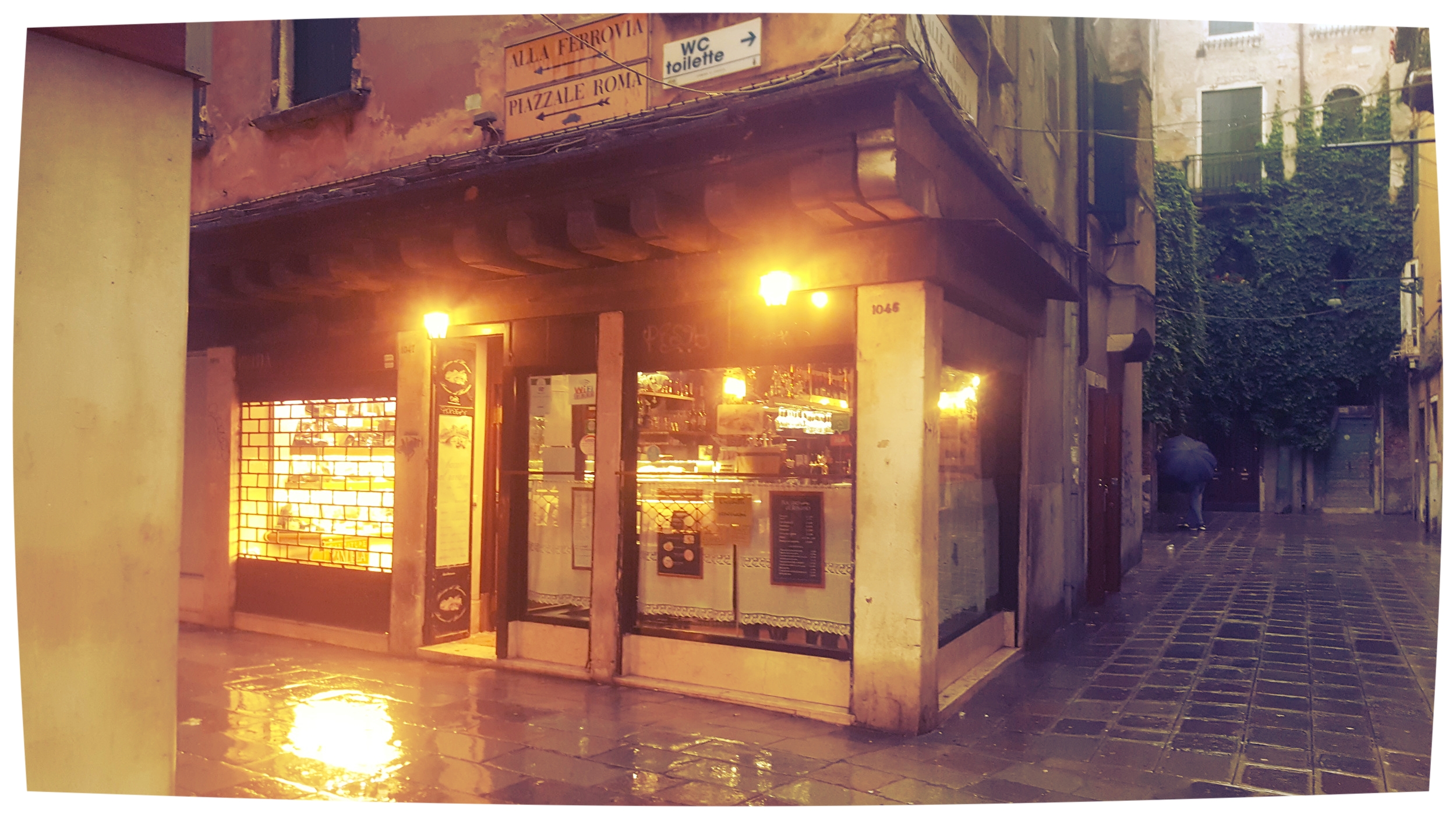 Local Baccari bar