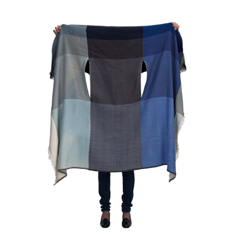 Cape Back view long.png