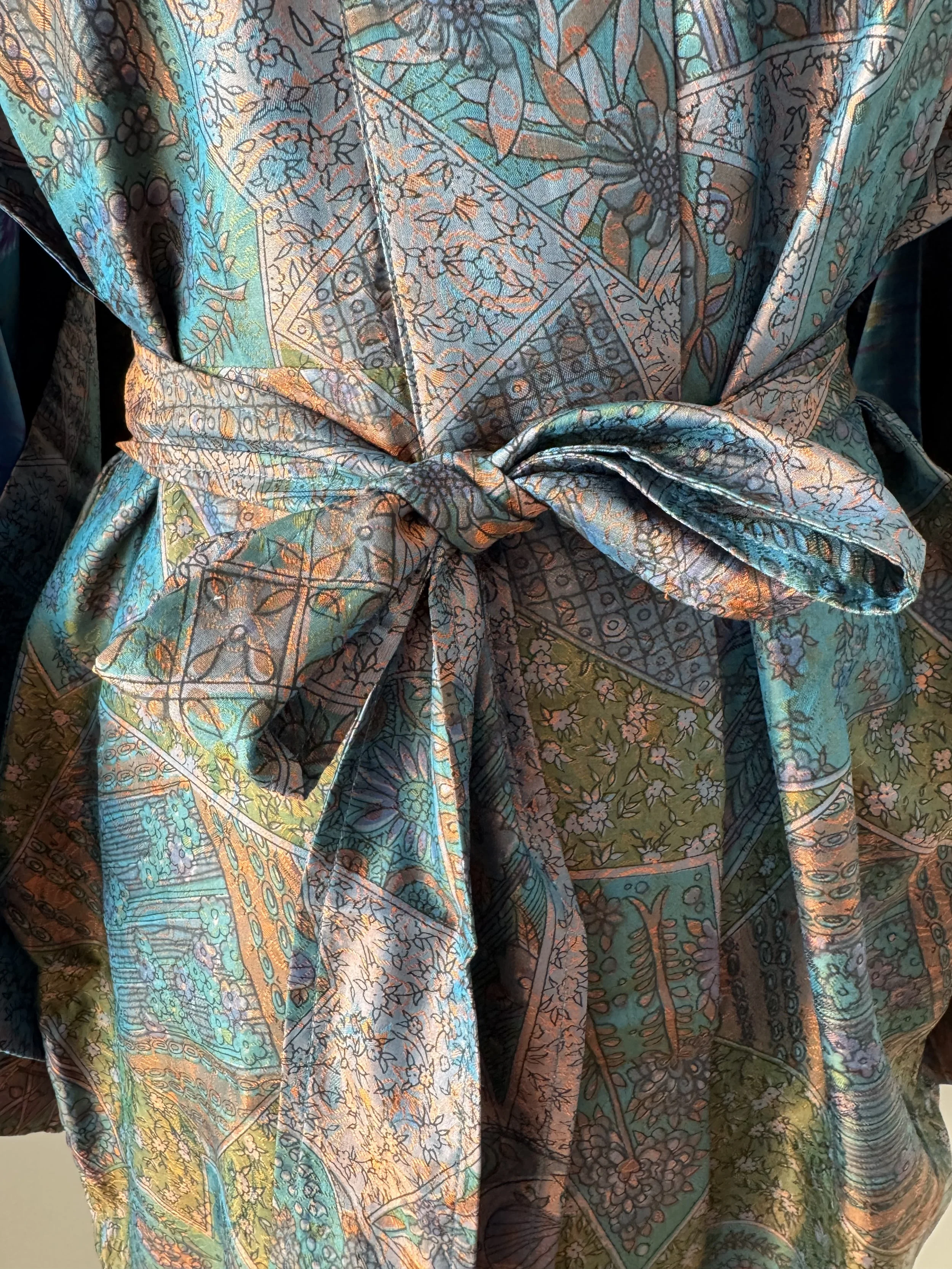 Matching silk tie belt on aubergine upcycled sari silk kimono robe, handmade in India