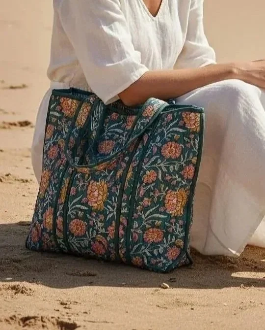 Blue Floral Pattern Beach Tote Bag - Multi