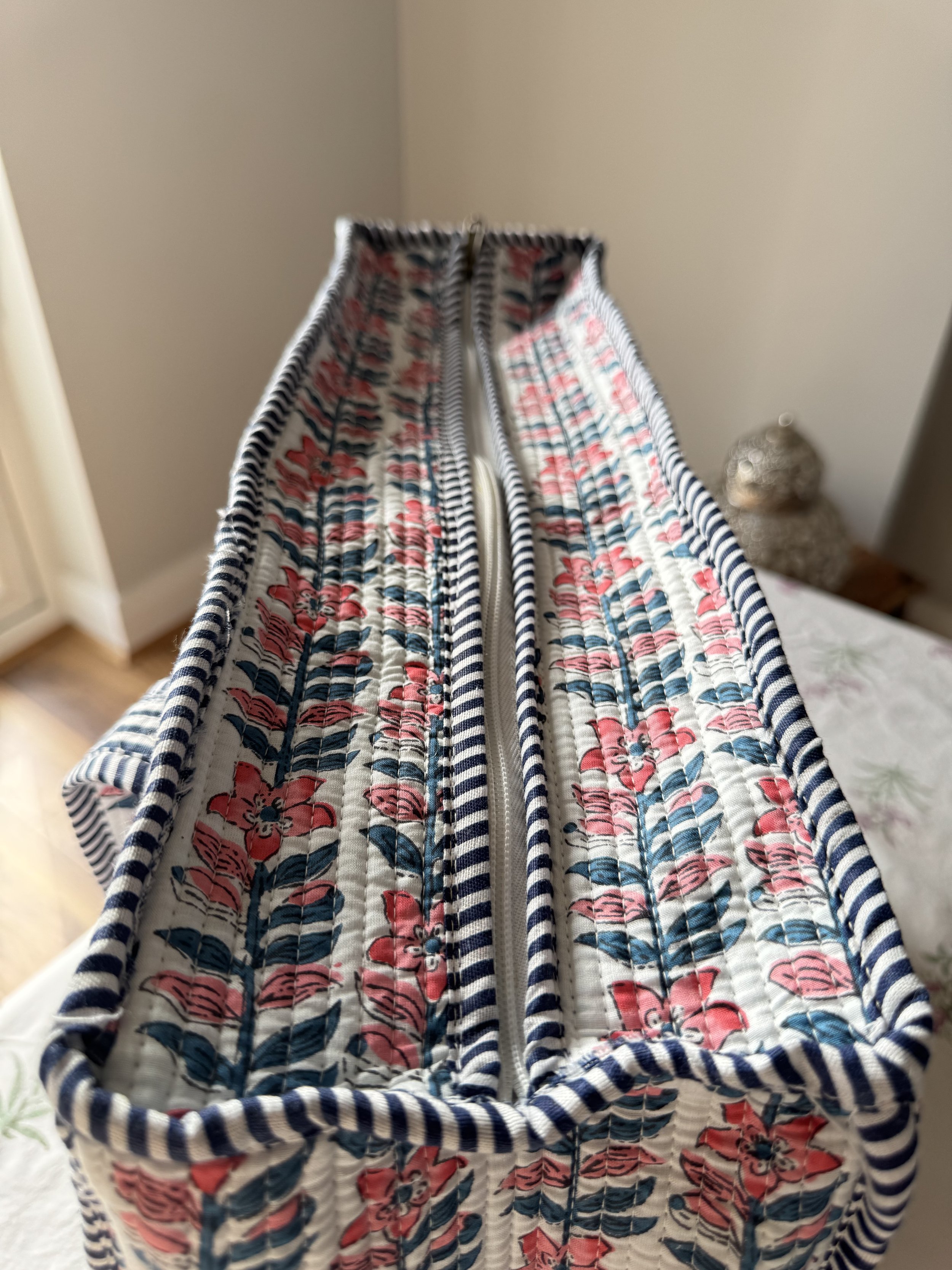 Zip closure detail on floral blossom print handmade tote bag by Jewelled Buddha