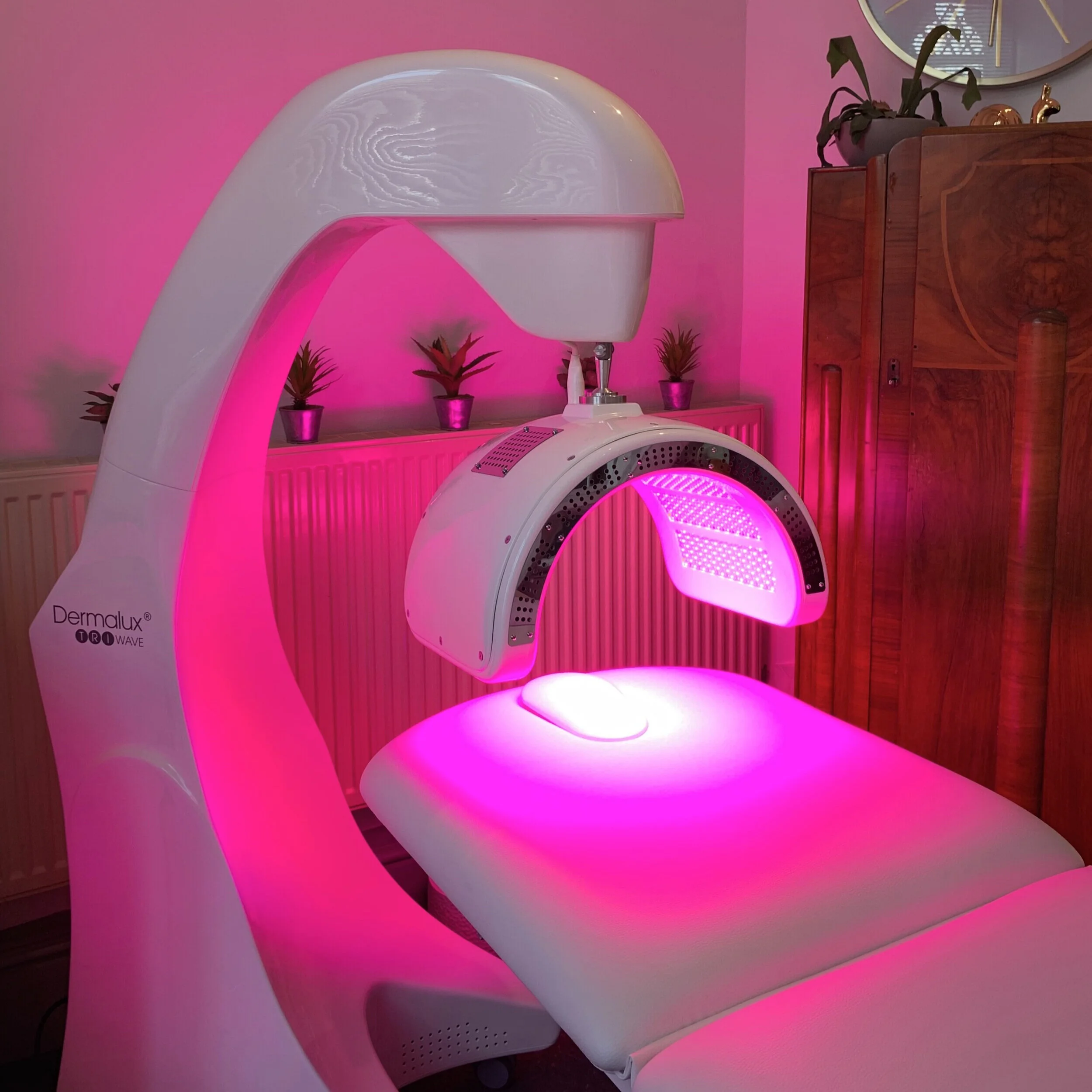 TRIWAVE+PINK+LED.jpg