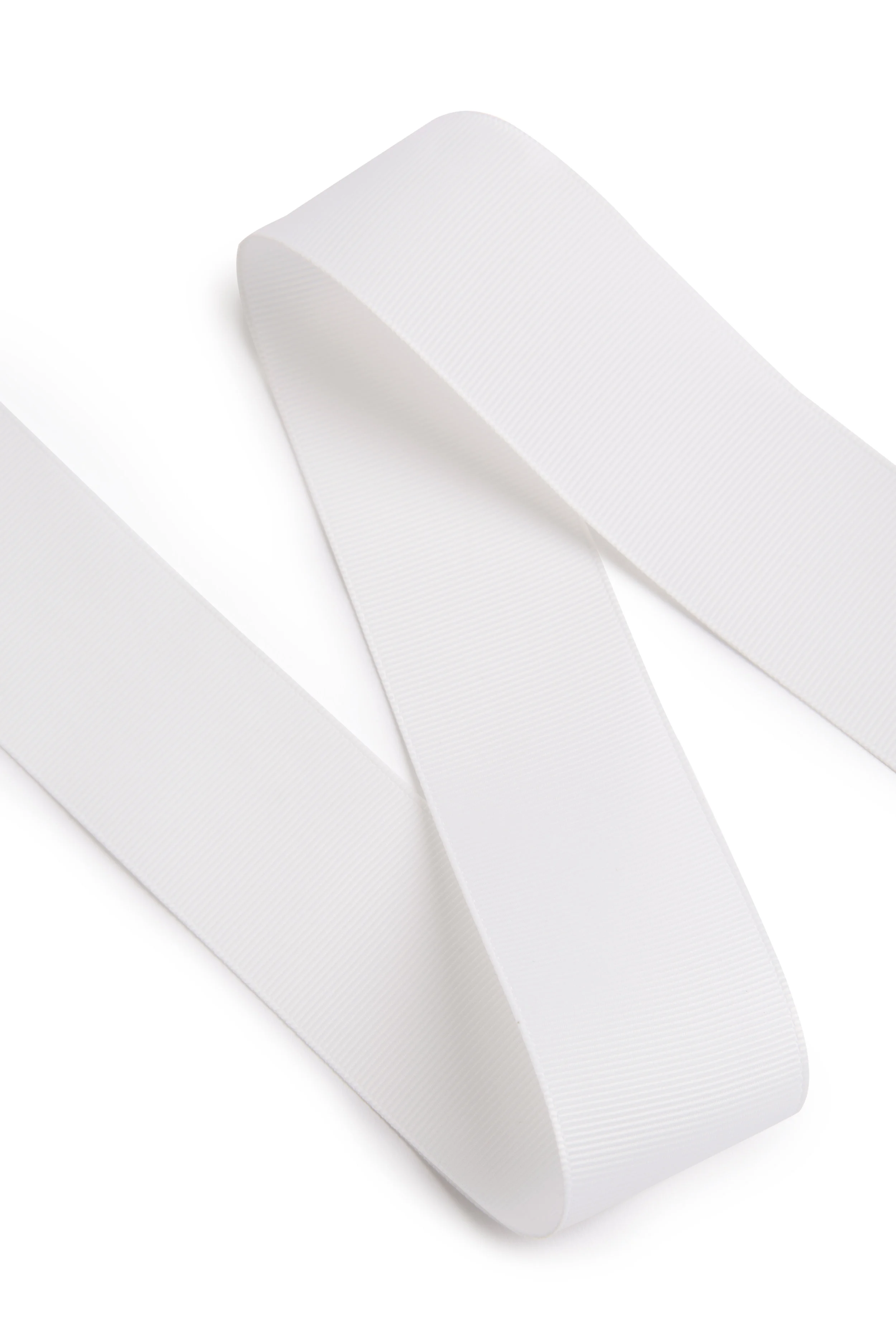 Ribbon_White_2.jpg