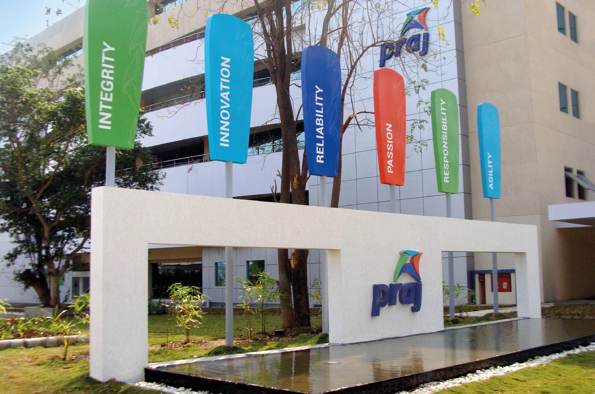 Praj Corporate Office_Branded Spaces_Elephant Design_1.jpg