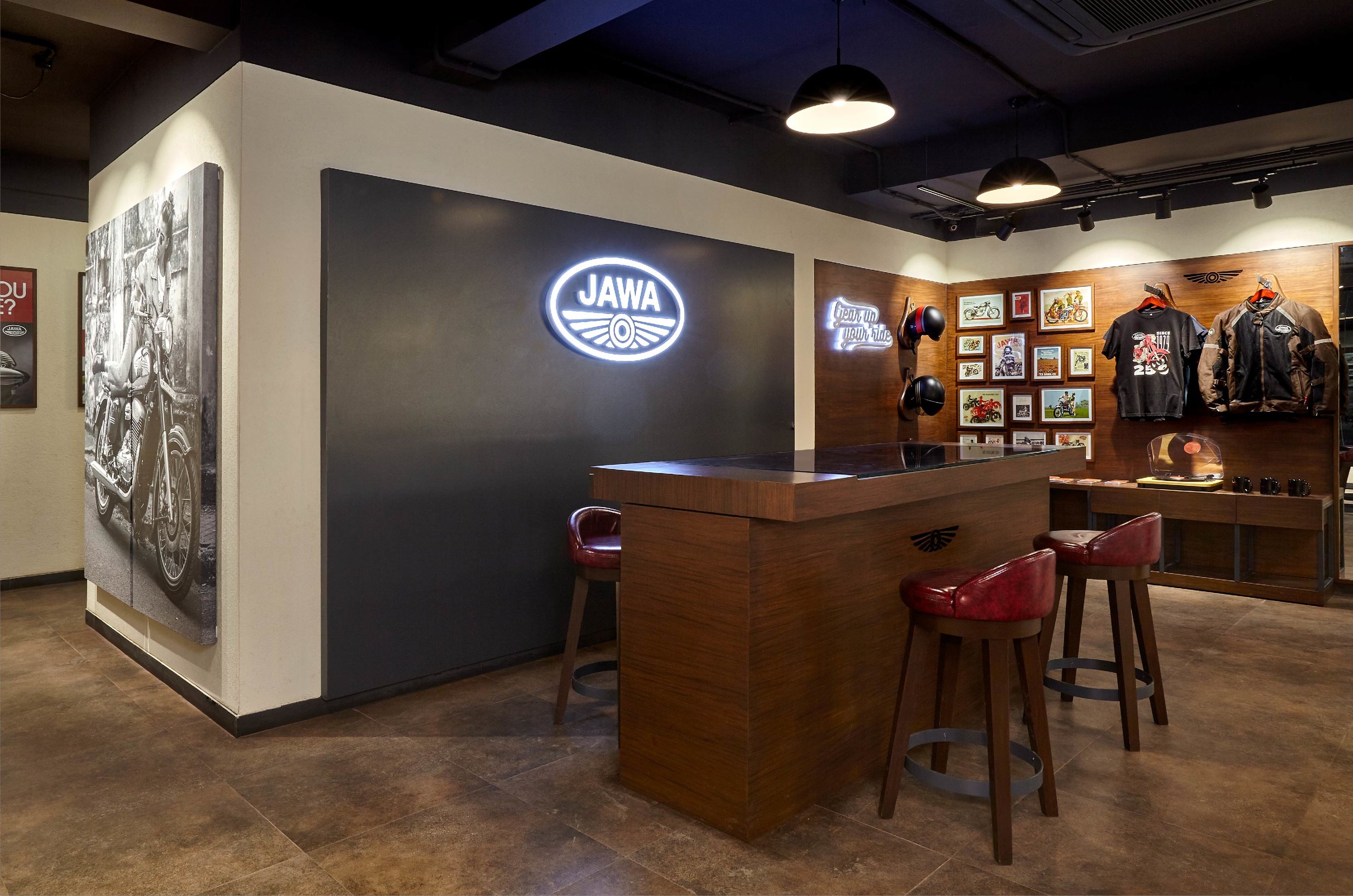 Jawa Motorcycles_Retail Design_Elephant Design, Pune, Singapore_6.jpg