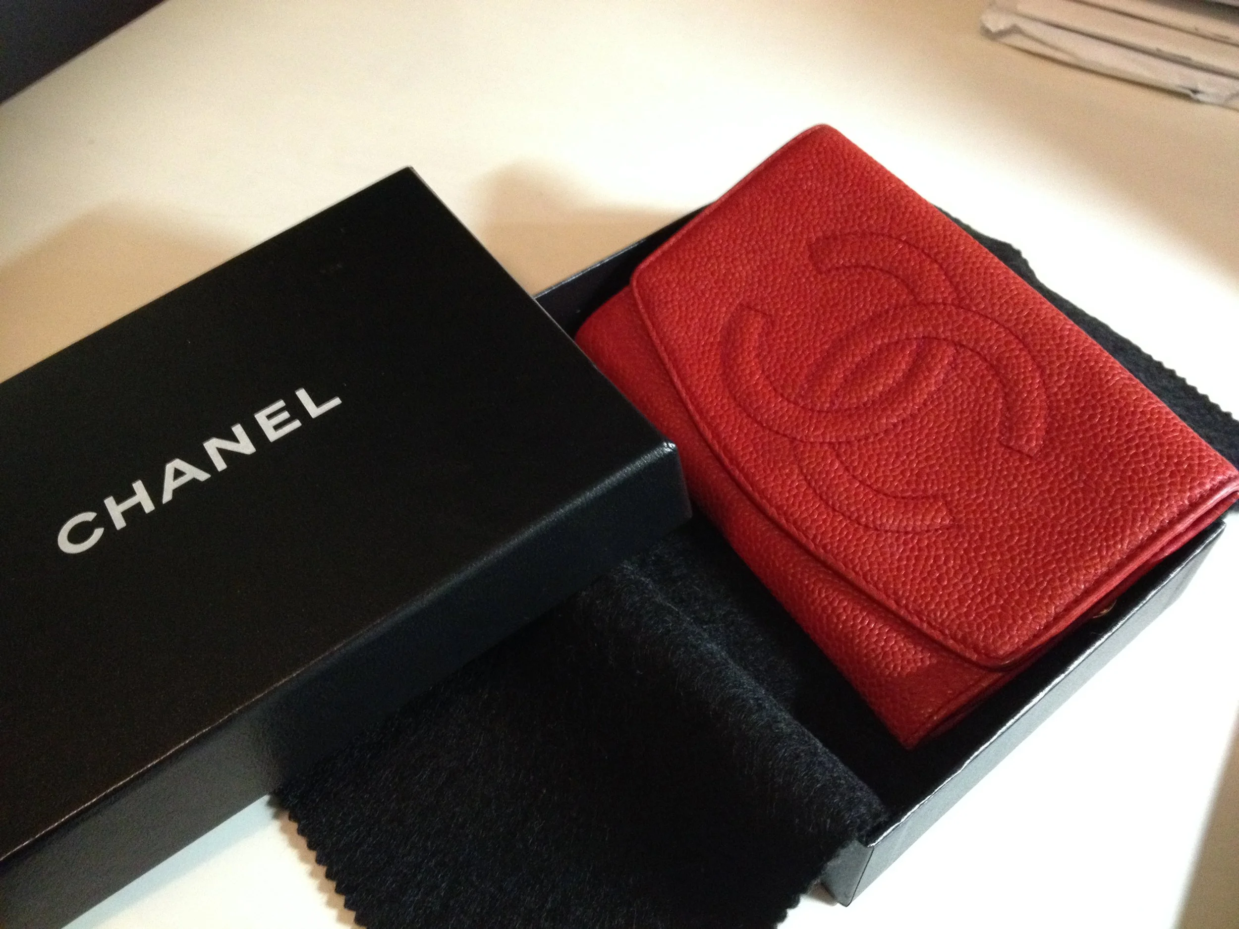 side-chanel-bag.jpg