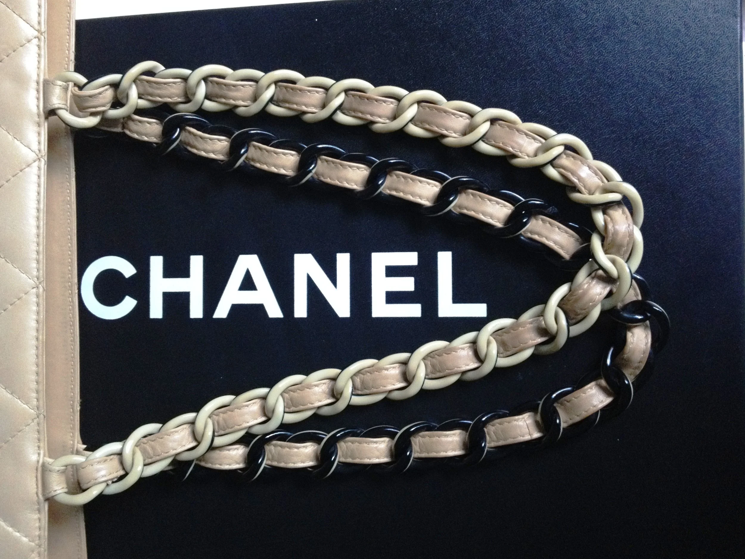 side-chanel-bag 009.jpg