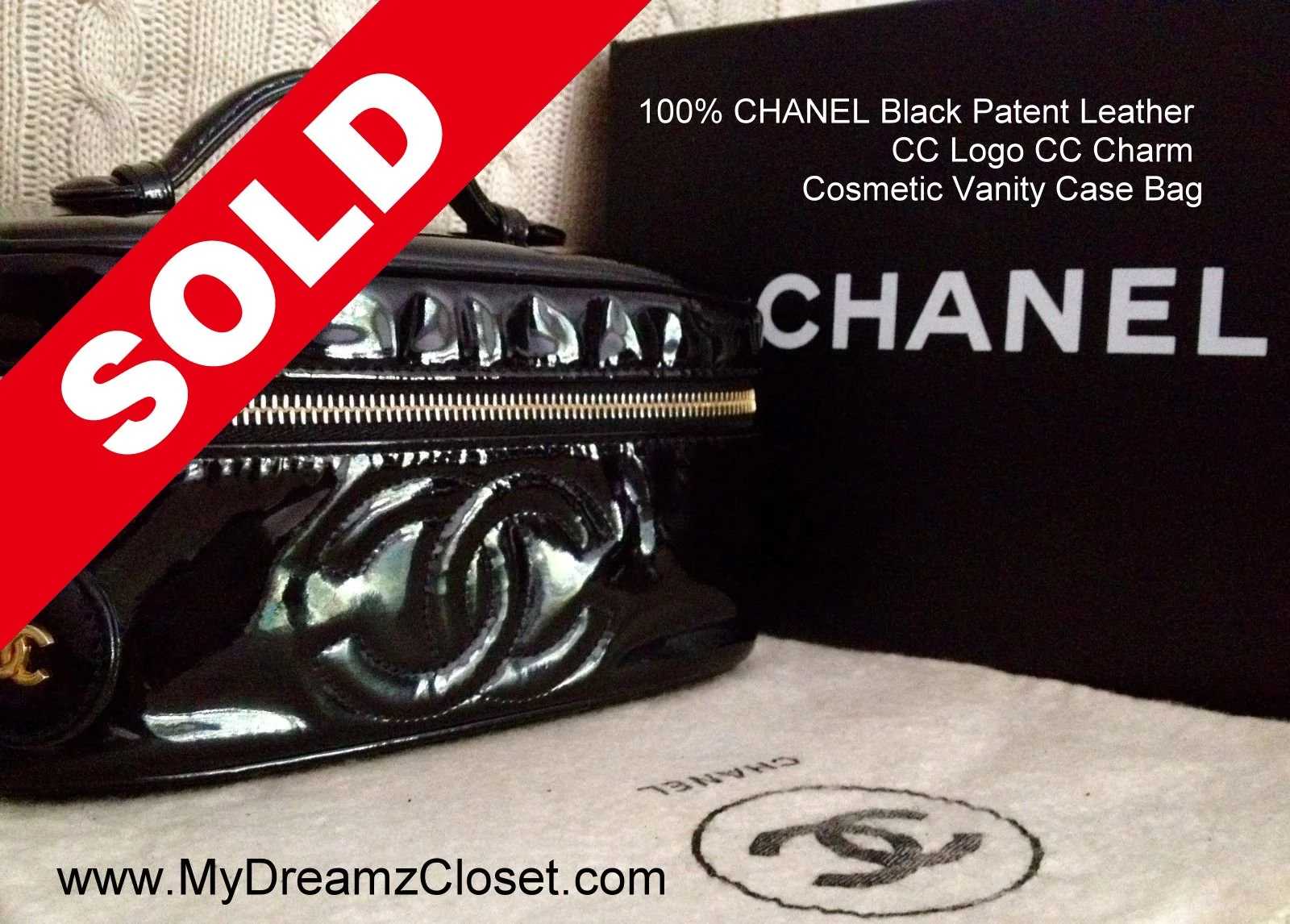 100% CHANEL Black Patent Leather CC Logo CC Charm Cosmetic Vanity Case Bag