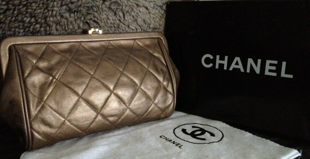 Used] Chanel CHANEL Matrasse Clutch Bag Lambskin Brown Dark Brown Gold  Hardware Vintage Leather ref.429457 - Joli Closet