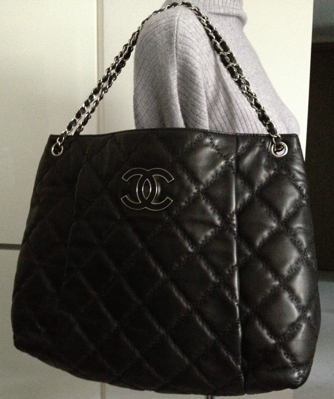 SOLD Lambskin 1 - MINT 2014 100% CHANEL Black Hampton Quilted Leather CC  Silver Chain XL Tote Bag - My Dreamz Closet