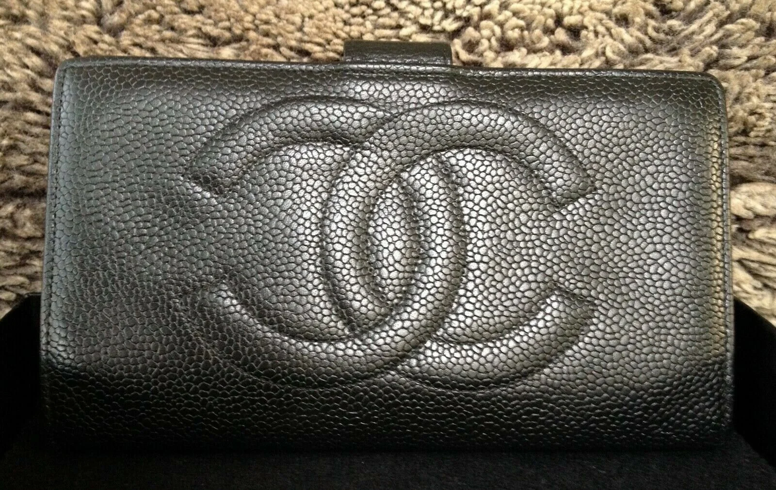 chanel pouch wallet