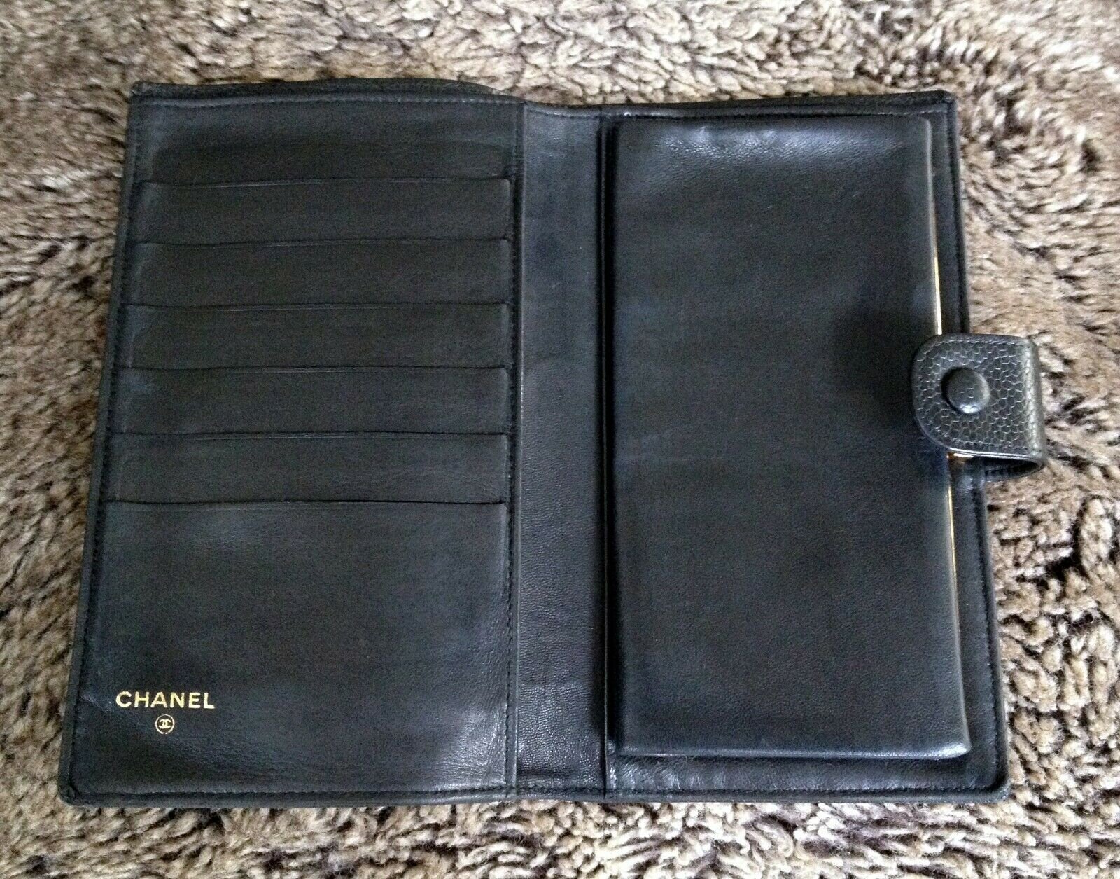 chanel bi fold wallet black caviar