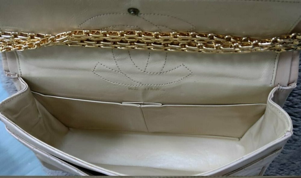 CHANEL Classic Vintage Beige Lambskin 24K Gold Reissue Chain Double Flap M  Bag