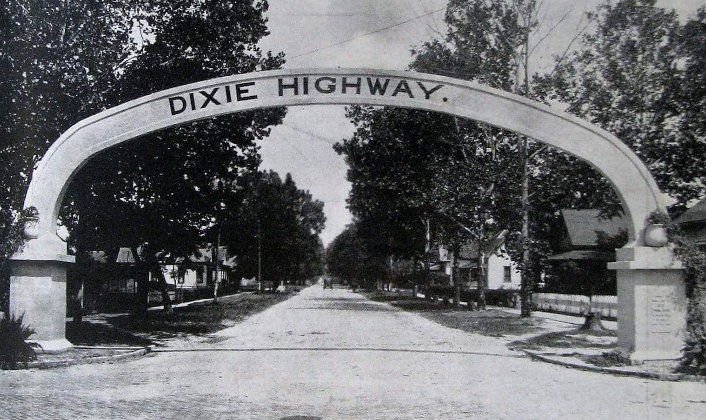 DixieHighwayArch.jpg