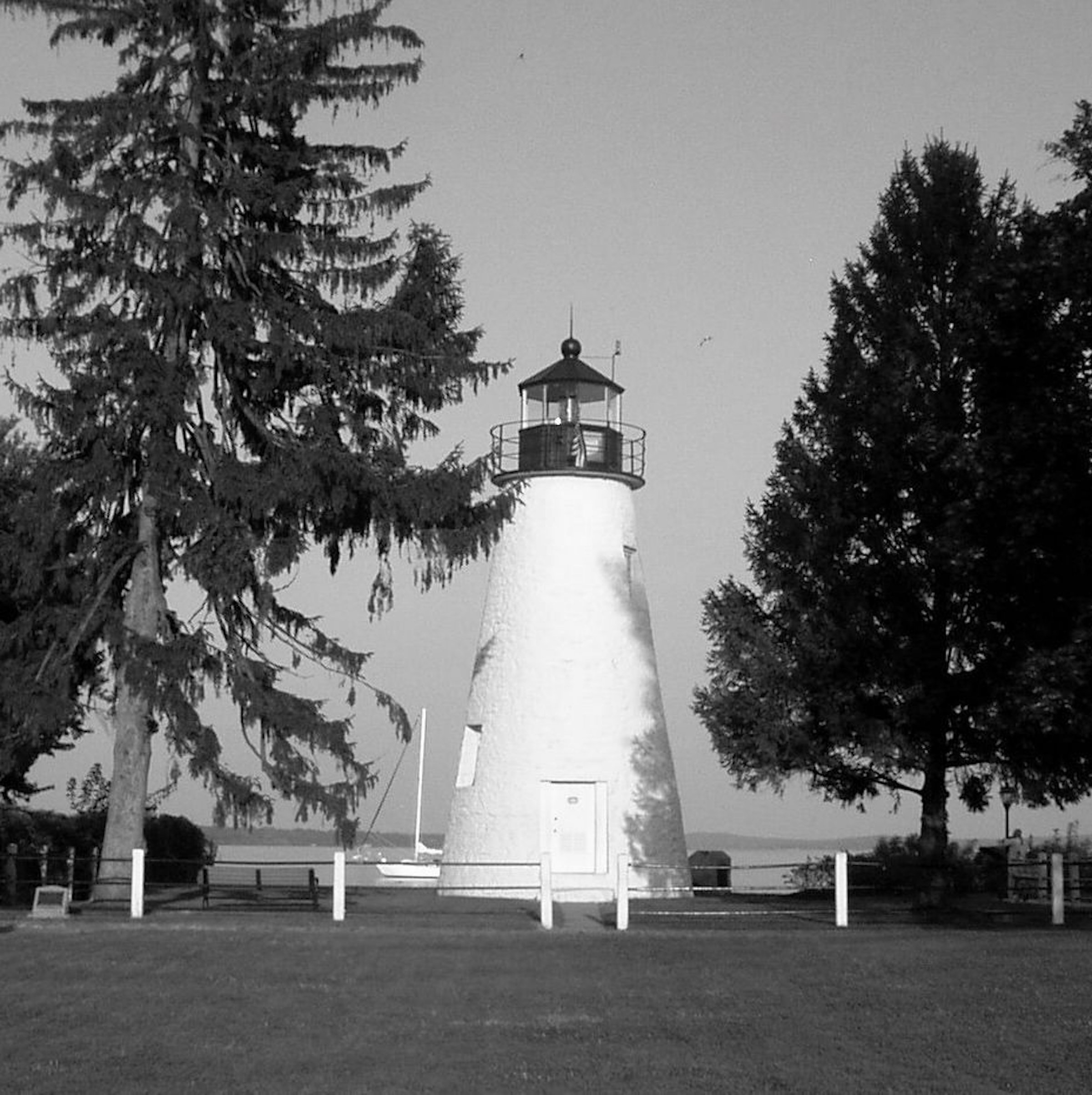 Concord Point Lighthouse.jpg