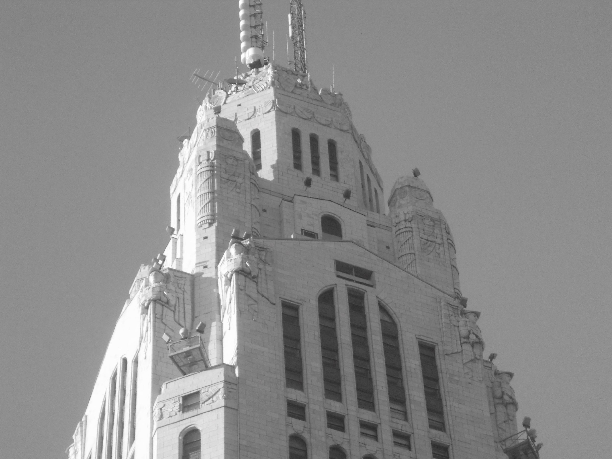 LeVeque Tower.jpg