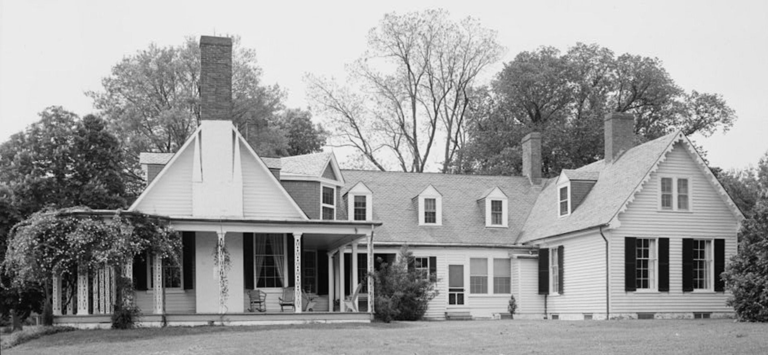 Appomattox Manor.jpg
