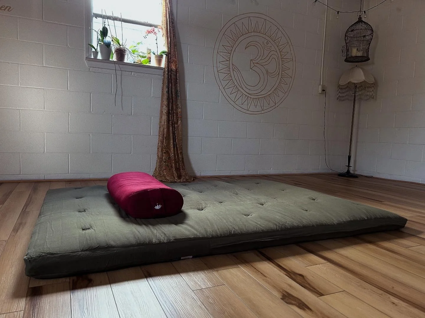 Your Thai Bodywork session awaits! 
Gentle Healing, Profound Release🦋
Thai Bodywork blends assisted stretching, acupressure, and mindful touch to restore balance and flow. Come unwind, realign, and return to your natural rhythm.  By appointment only