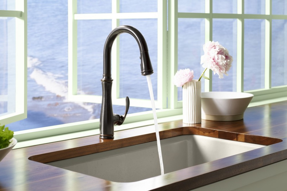  Bellera Kitchen Faucet 560 &amp; Riverby Sink 5871-5UA3 