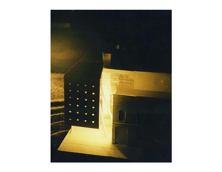 01.jpg