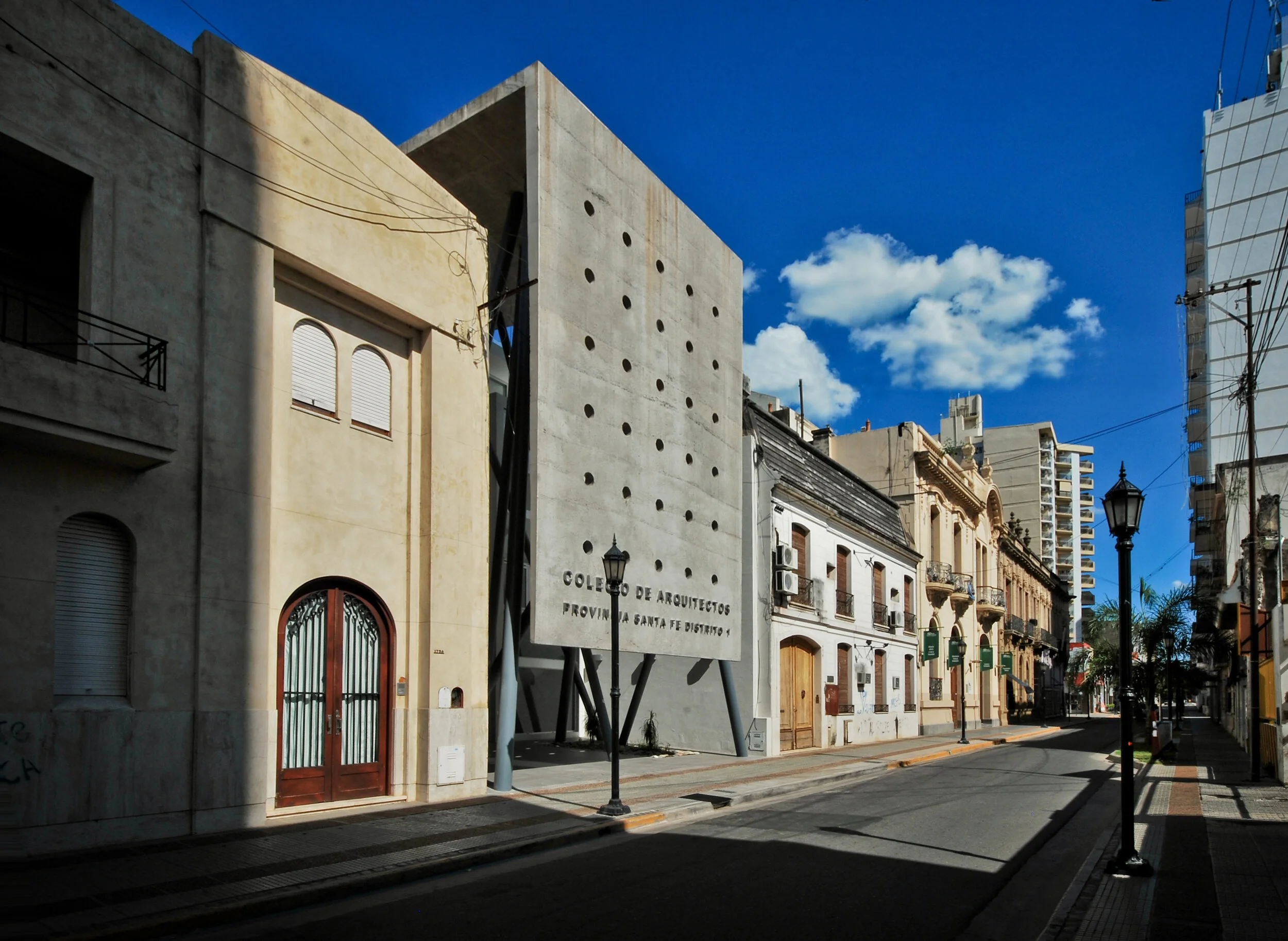 Colegio Arquitectos Santa Fe[PH.Federico Cairoli]-1.jpg
