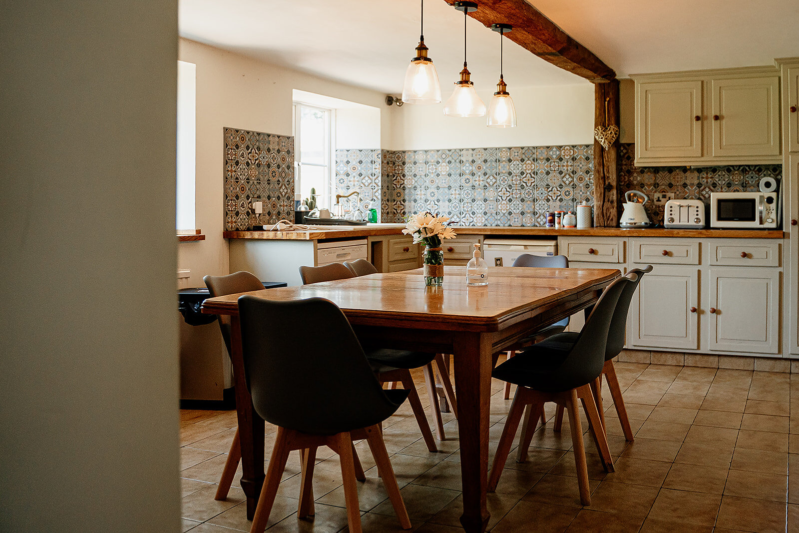 Stanford Farm Farmhouse kitchen diner