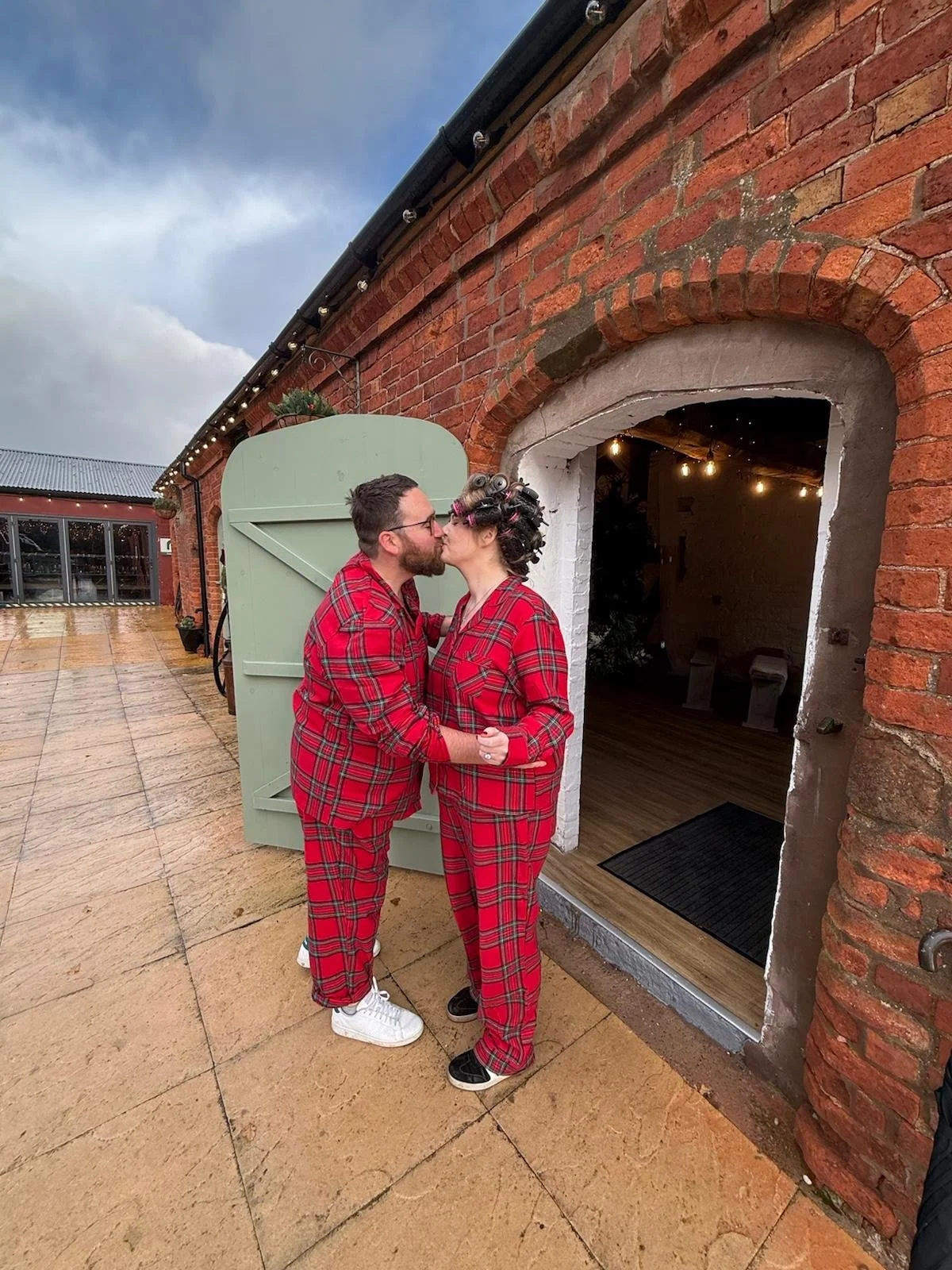 Cliona &amp; Nathan’s Magical Winter Wedding at Stanford Farm