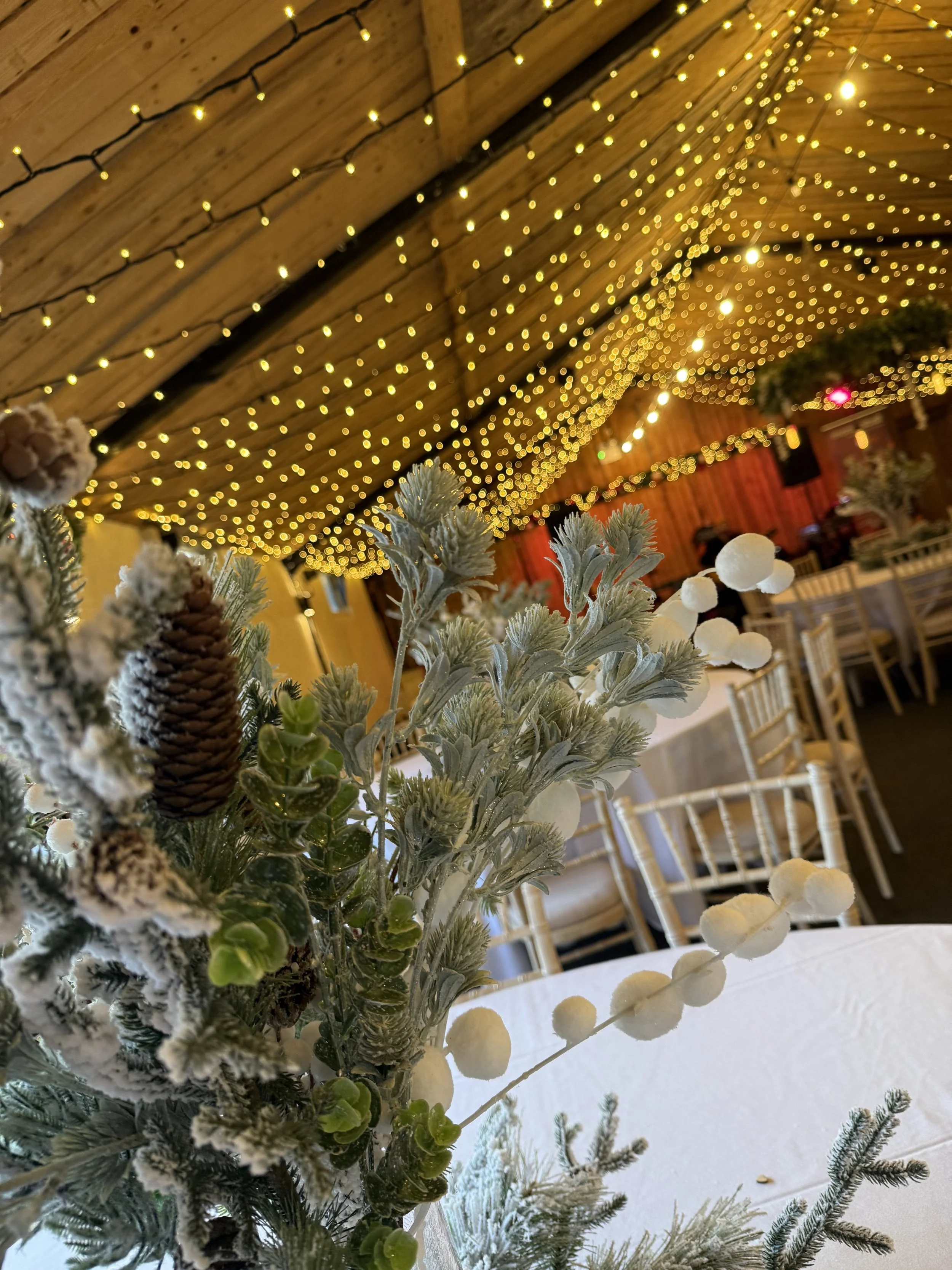 The Cowhouse Barn decorated for Jodie and Wayne’s Winter Wedding at Stanford Farm 20th December 2025