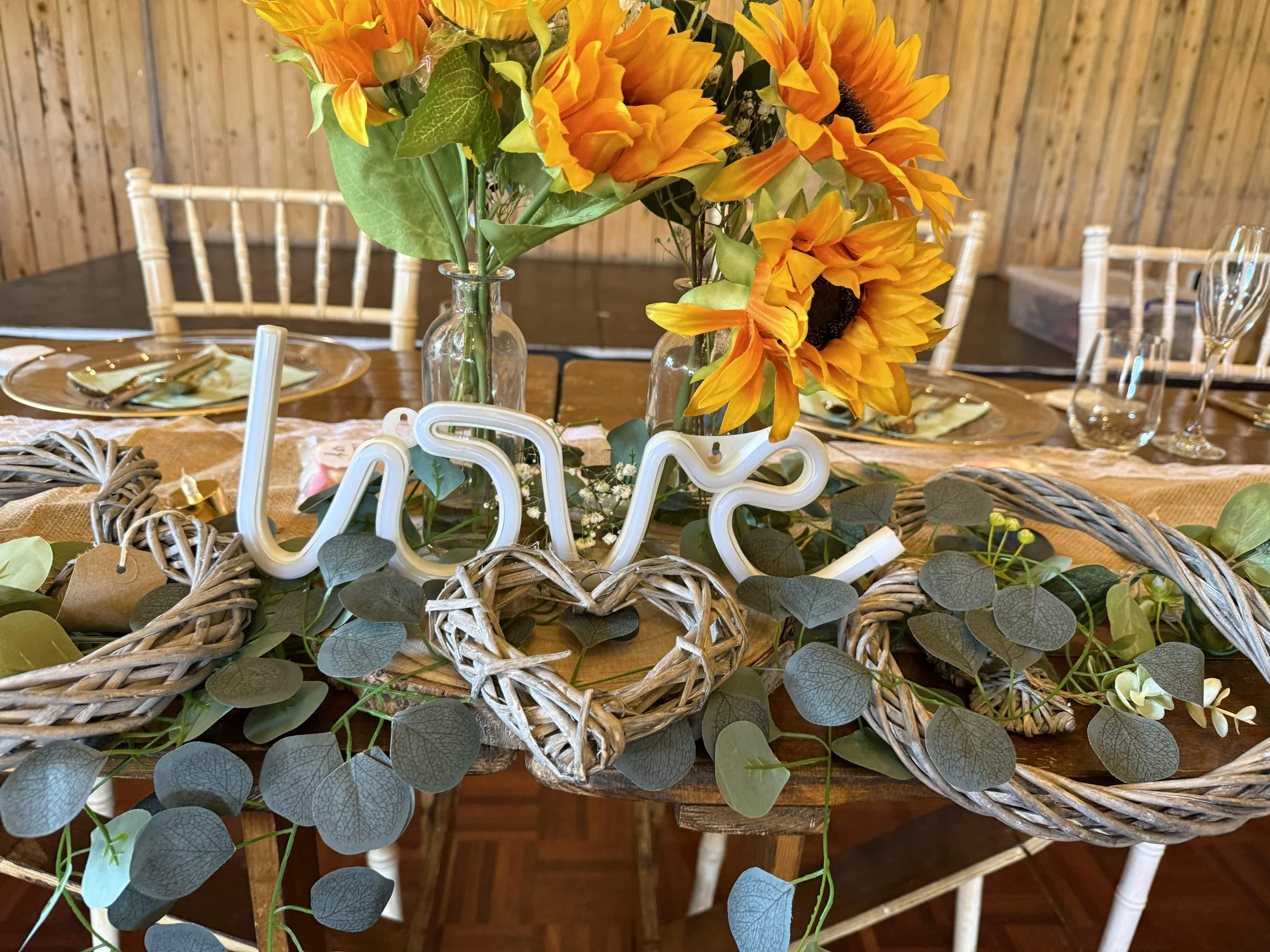 Top table decoration - Charlie and Tom's Wedding at Stanford Farm