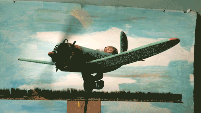 RedNoseStudio_propeller-FX.gif