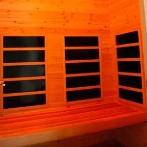 Sauna2_LO.jpg