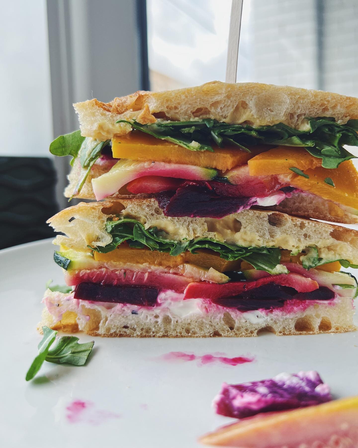 Been fighting the gloomy weather all week with our Rainbow Veg sammies&hellip;have you checked out our new spring lunch menu offerings yet? 😋😋 #cantstopwontstop