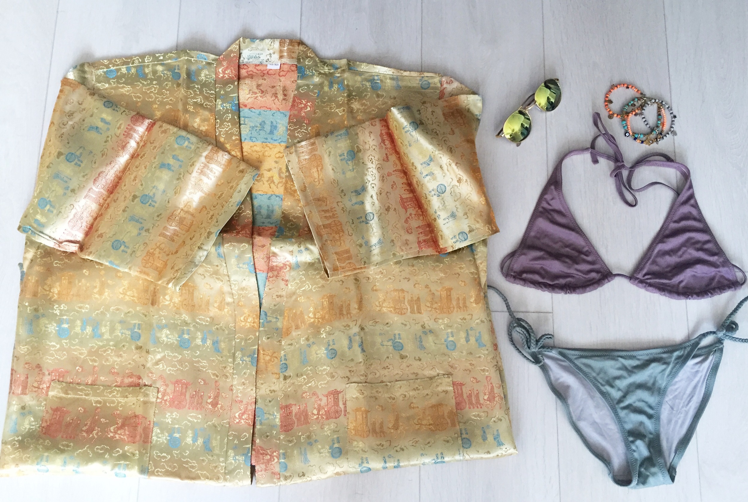 Beach Cover up: Singapore