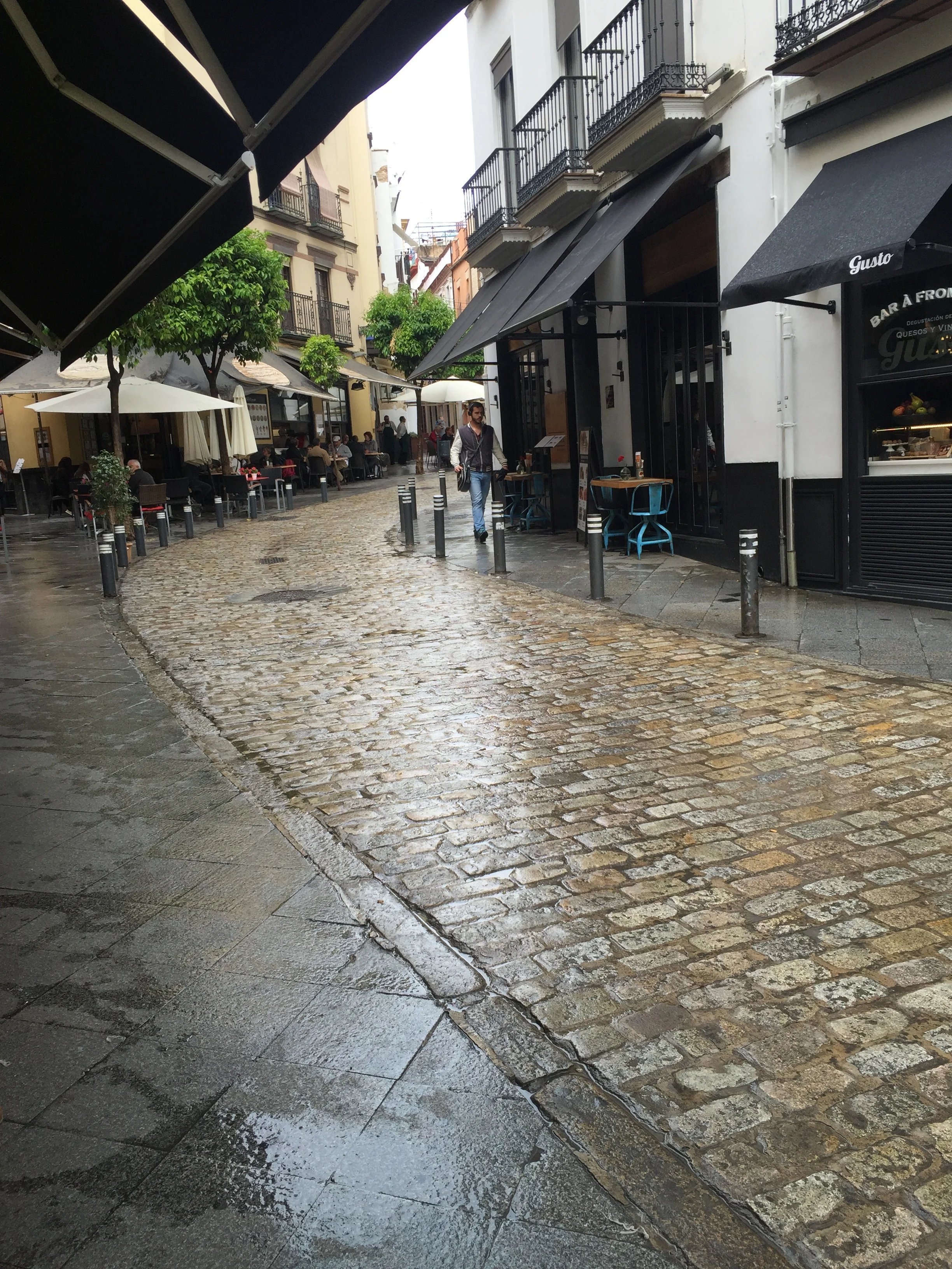 Surrounded by great tapas restaurants and bars