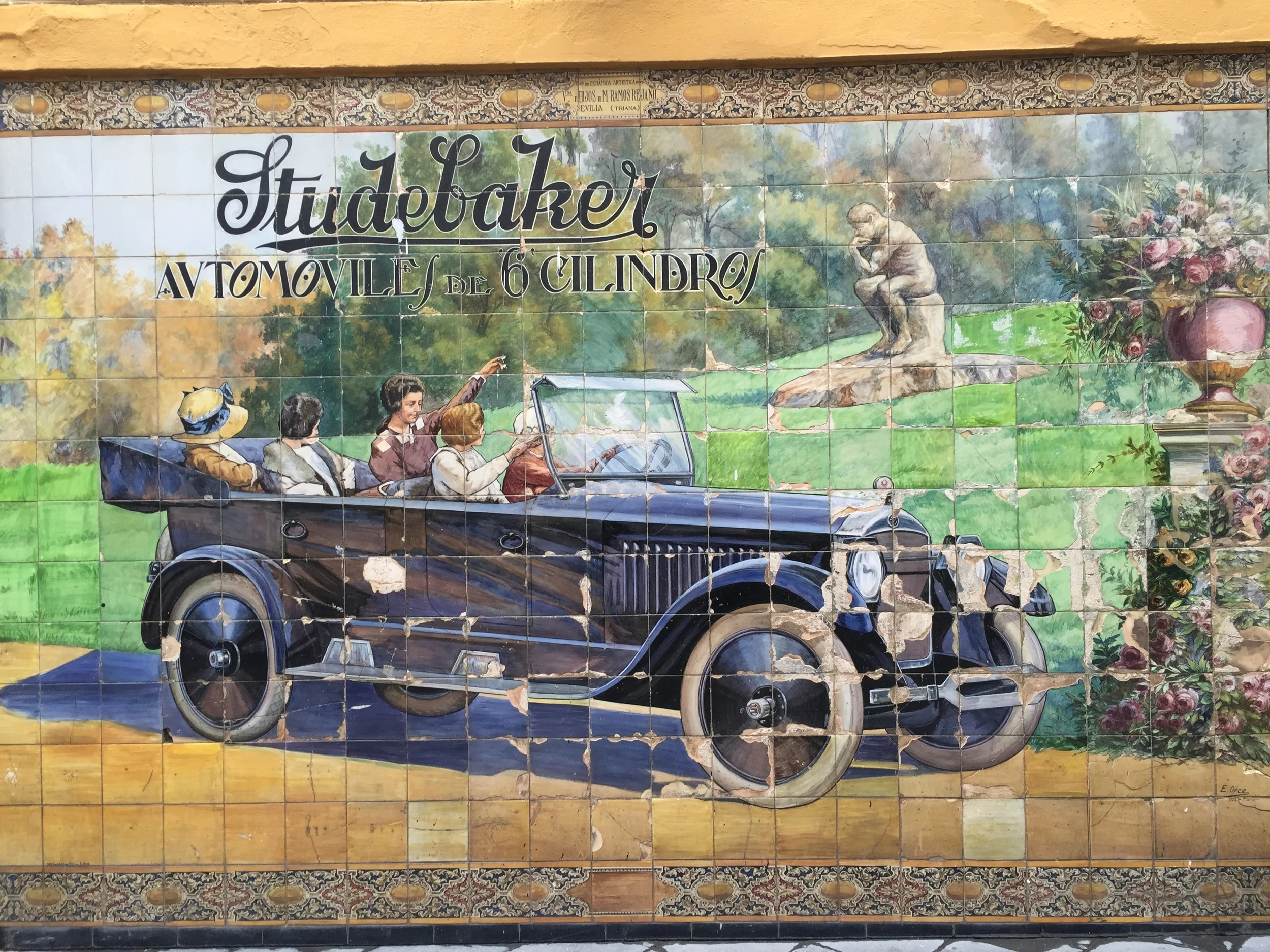 Beautiful tiles like this are found on nearly every corner of the city