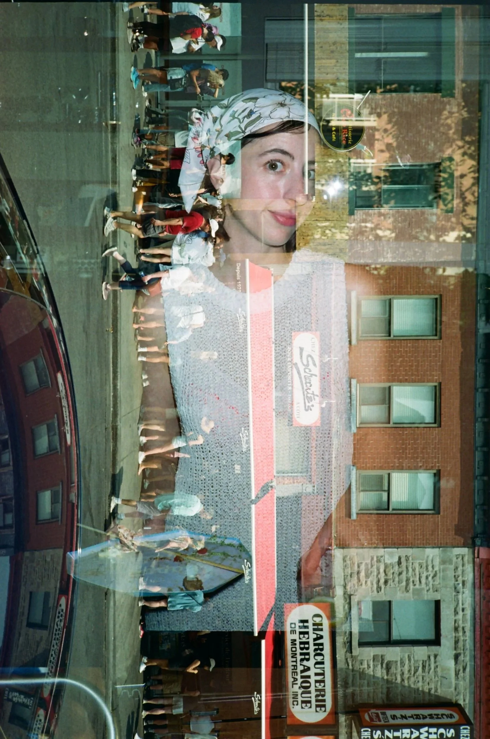 Carly at Schwartz's (Nikon L35)