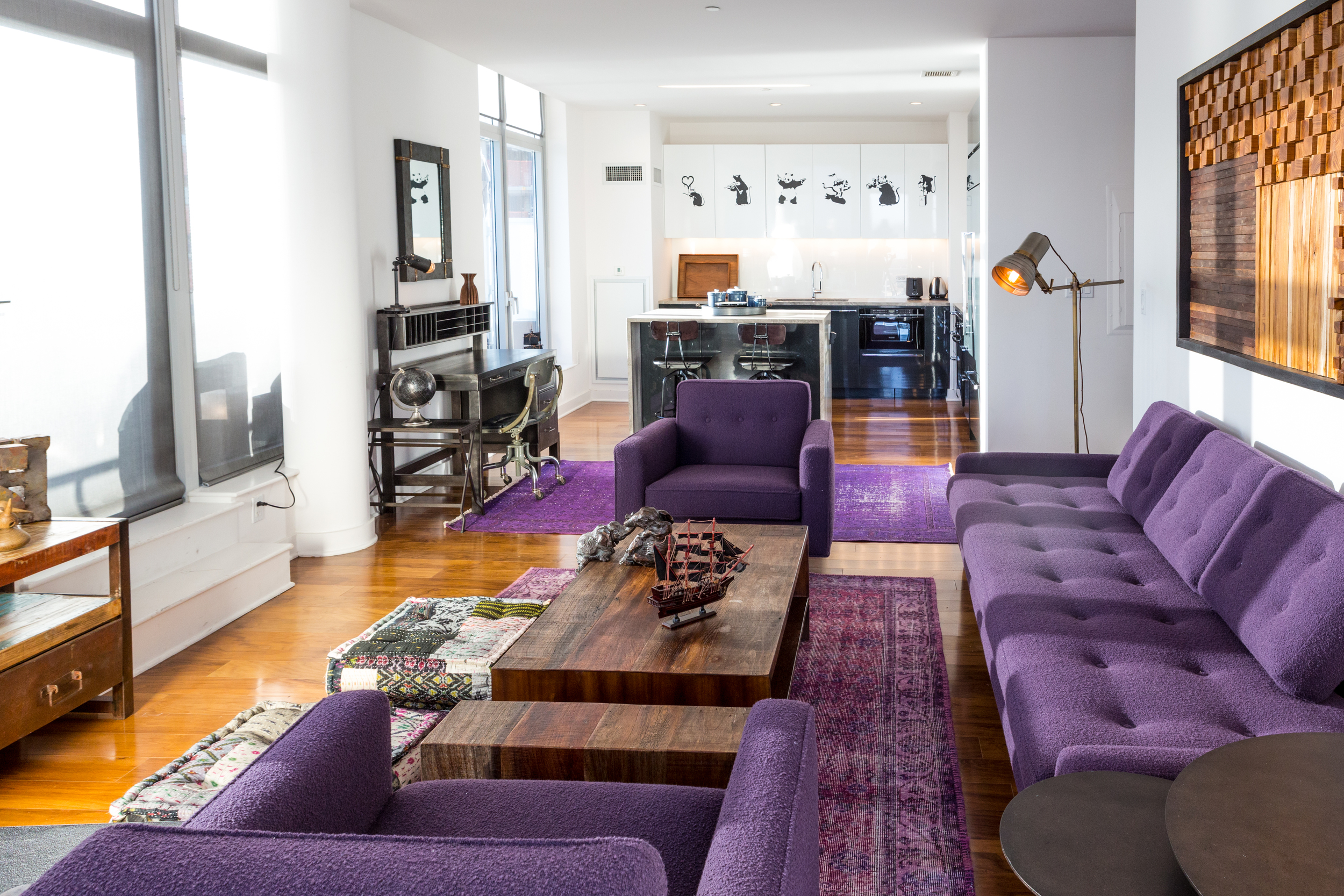 INDUSTRIAL ANTIQUARIAN RESIDENCE Rooted In The Story Of The Homeowner’s Life, The Design Layers Vintage Items, Industrial Chic Metals, Intriguing Antiquities And Controversial Artwork.