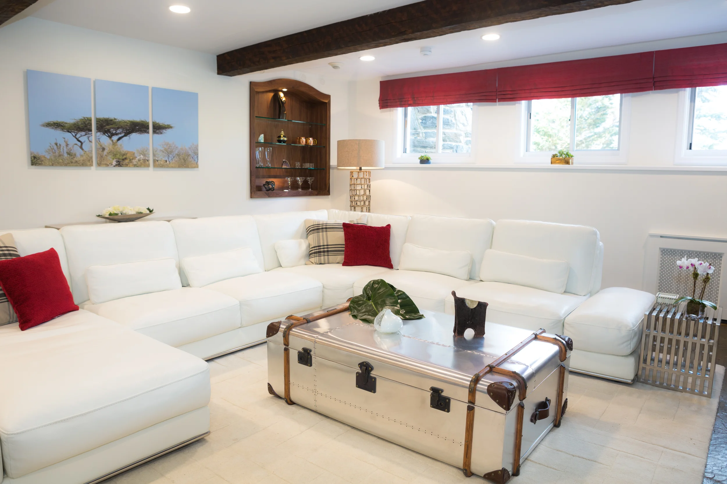 NEW ROCHELLE RESIDENCE Transformation of an old mill into a modern comfortable home.
