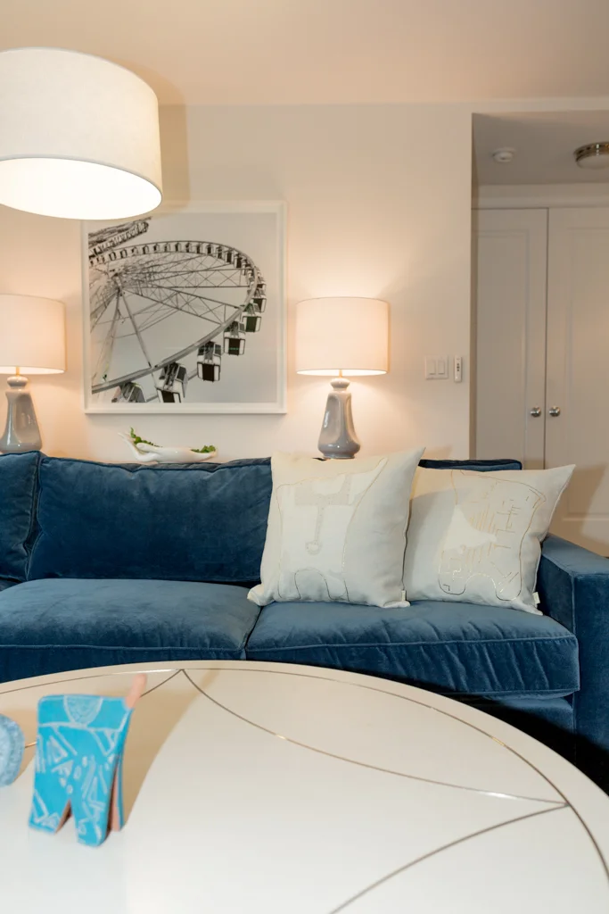 Manhattan Upper East Side Family Home A zen contemporary family home in the heart of bustling Manhattan.