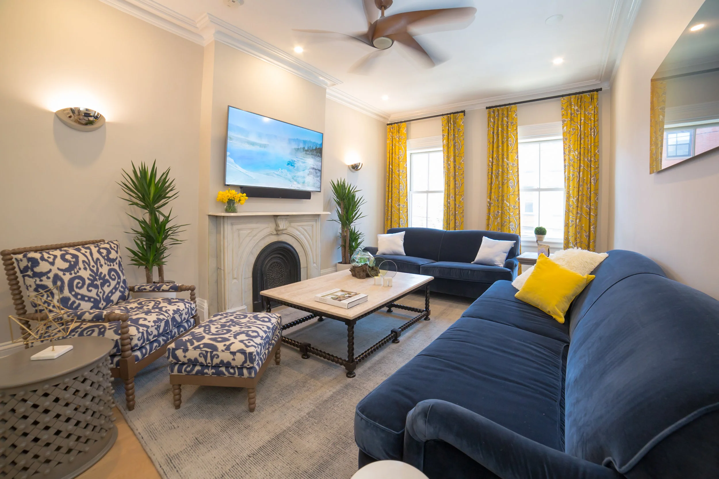 Garden Street Brownstone A Transitional design with Coastal color hues for a serene 1900 century family home.