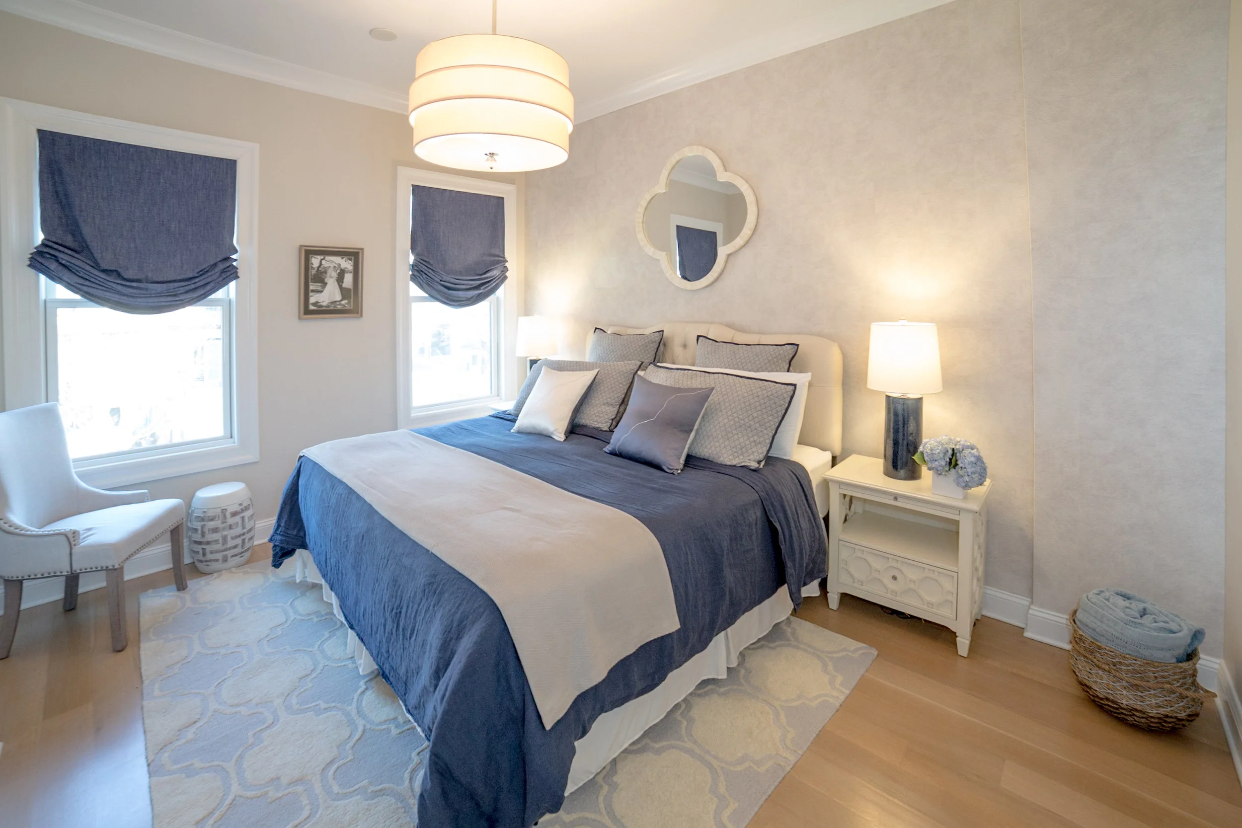 Garden Street Brownstone A Transitional design with Coastal color hues for a serene 1900 century family home.