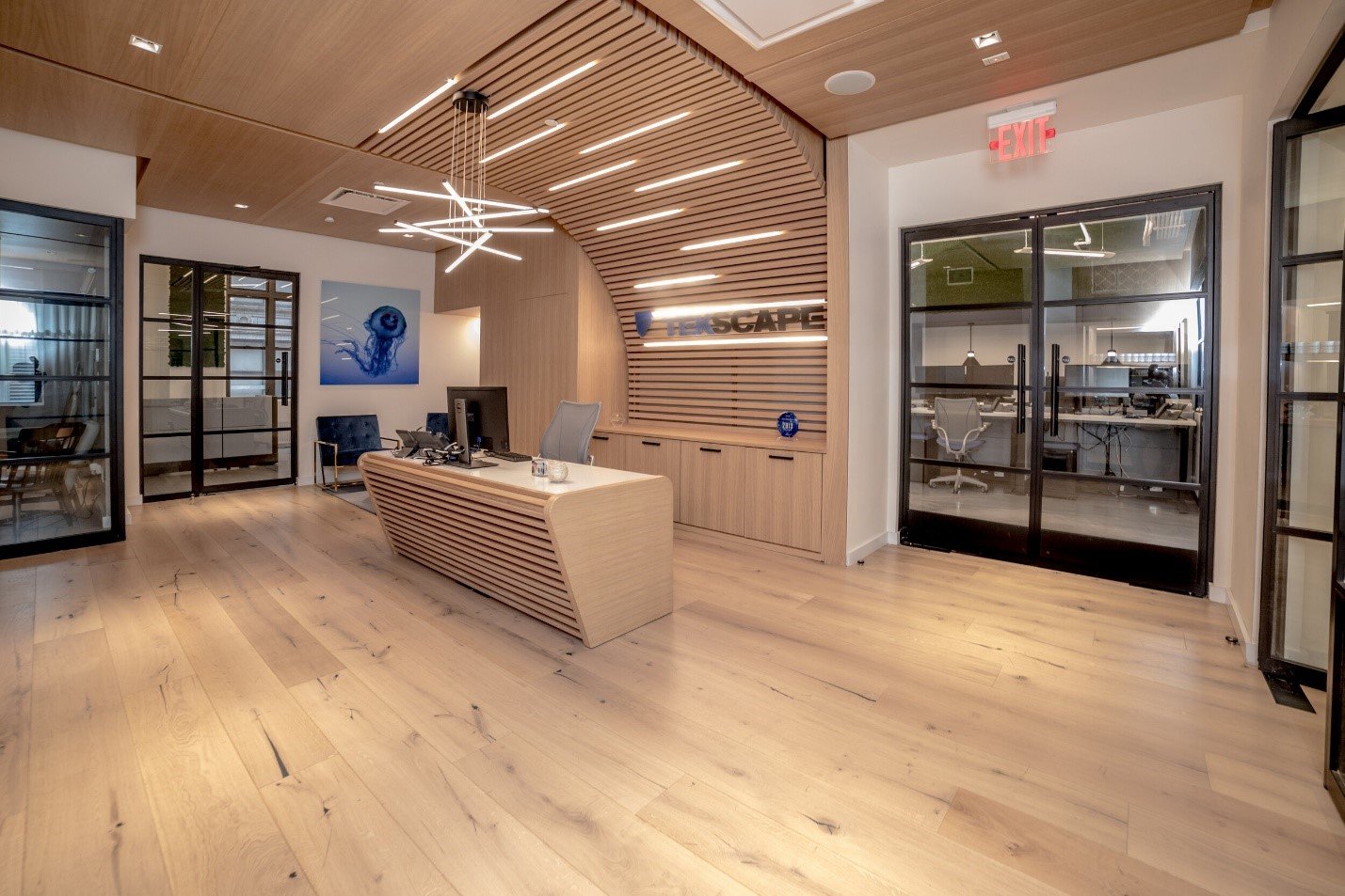 How Do Interior Designers Decorate a Minimalist Office?