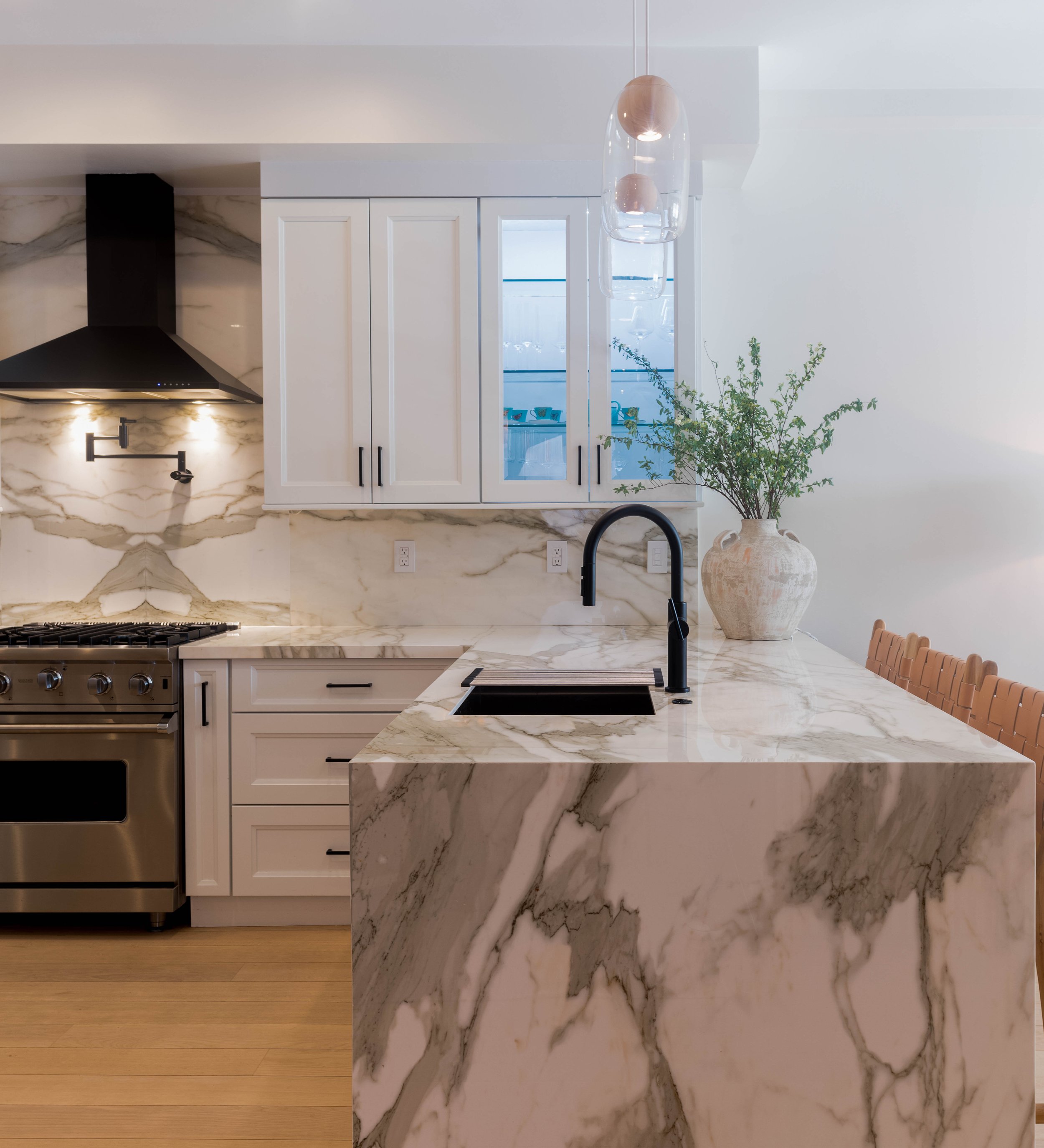 Marie_Burgos_Design_Kitchen.jpg