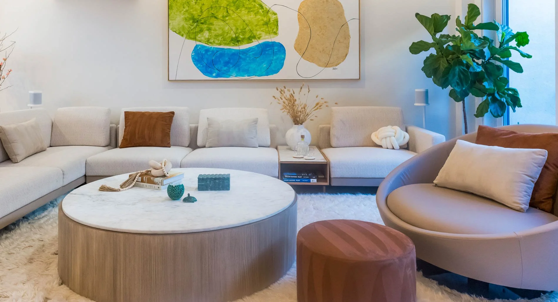 Marie-Burgos-Design-Living-Room-Space-With-Angle-Sofa.jpg