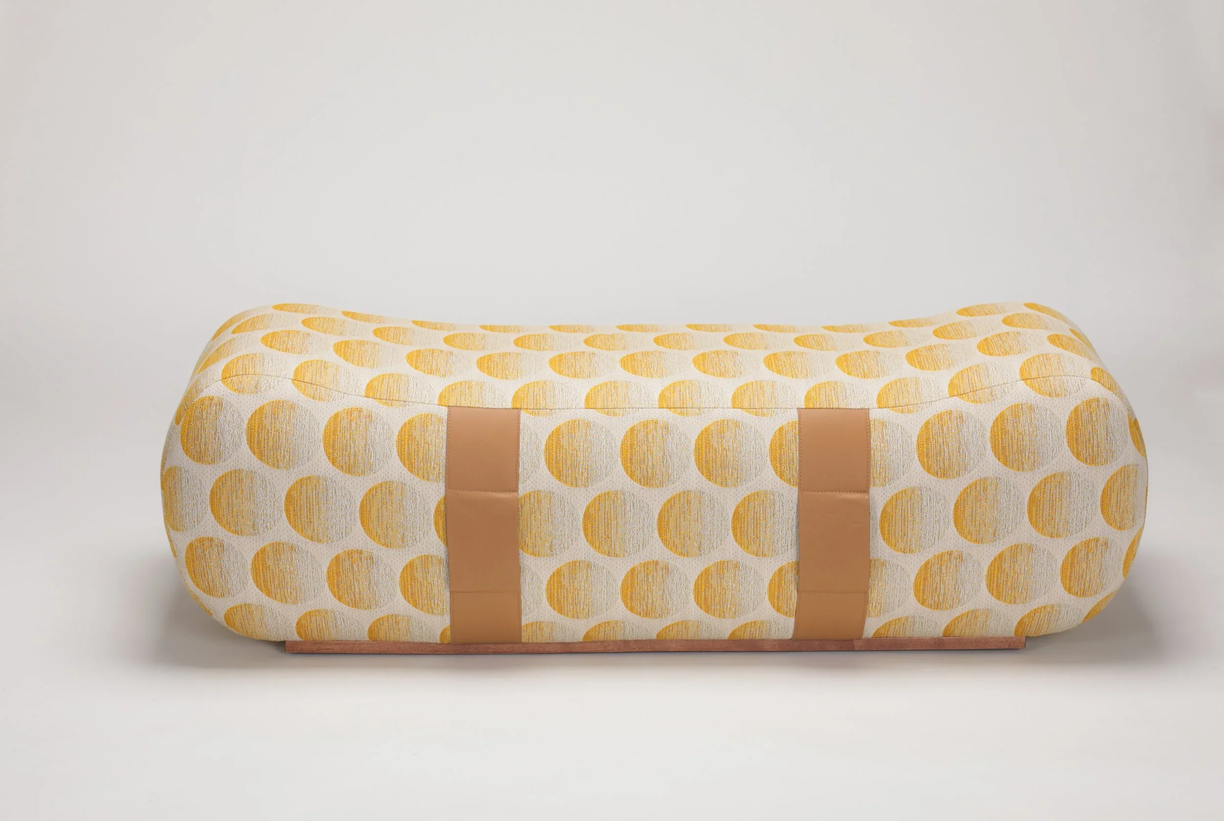 Milo Bench COM fabric yellow - Marie Burgos Collection.webp