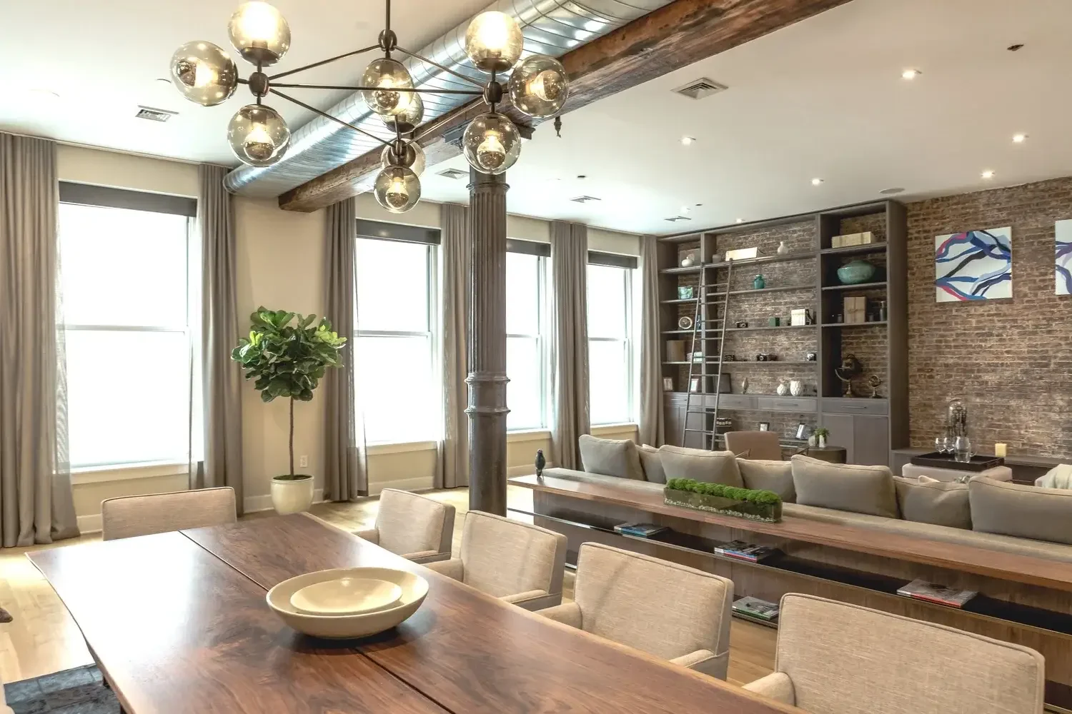 New York Bachelor Pad – Stylish City Retreat